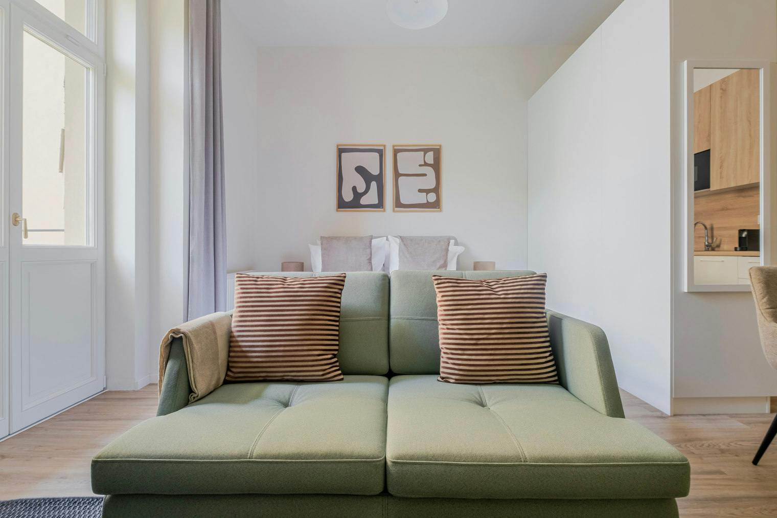 preview gallery tile