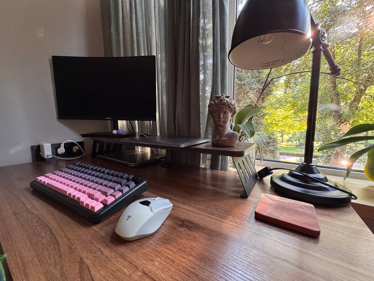 preview gallery tile