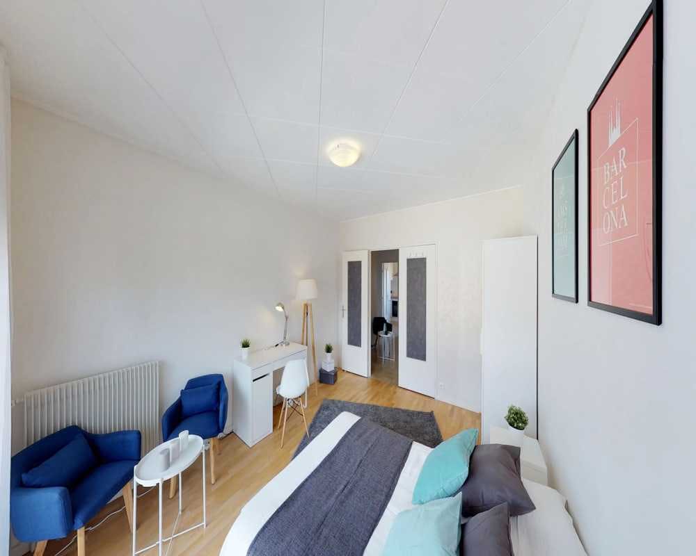 Private room for rent on Rue Marius Berliet, Lyon - Widok 3
