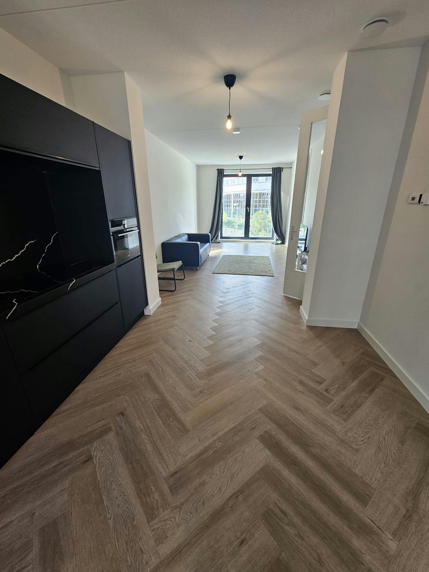 Appartement à louer pour 4 150 €/mois à Hoofddorp, Mies van der Rohestraat