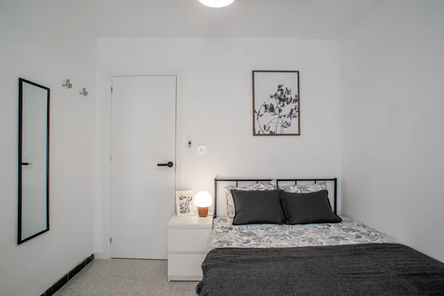 Private room in Carrer Benidoleig, Valencia (1651601) room image 1
