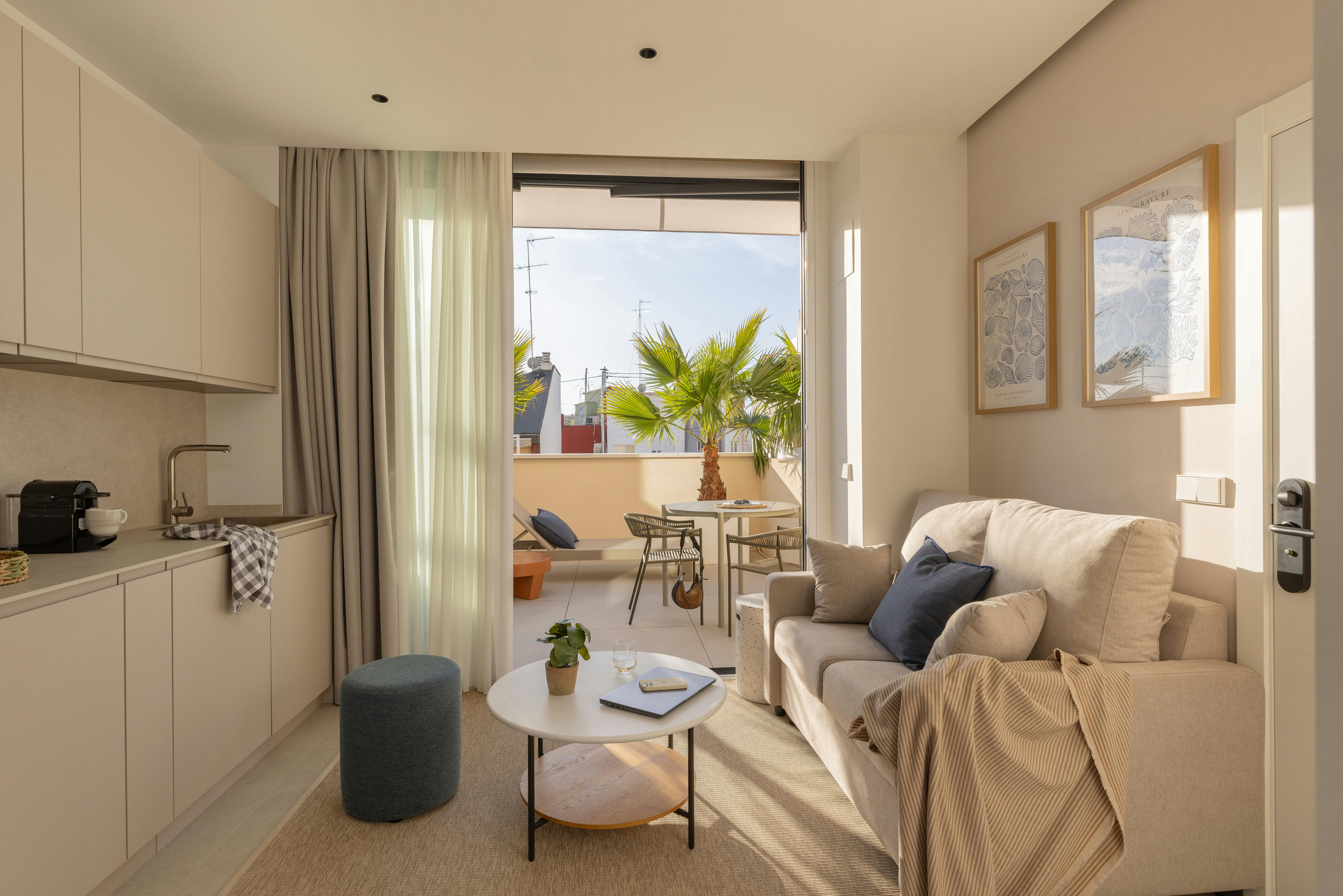 Студія за оренду для 1 590 EUR на місяць у Valencia, Carrer de Buenos Aires