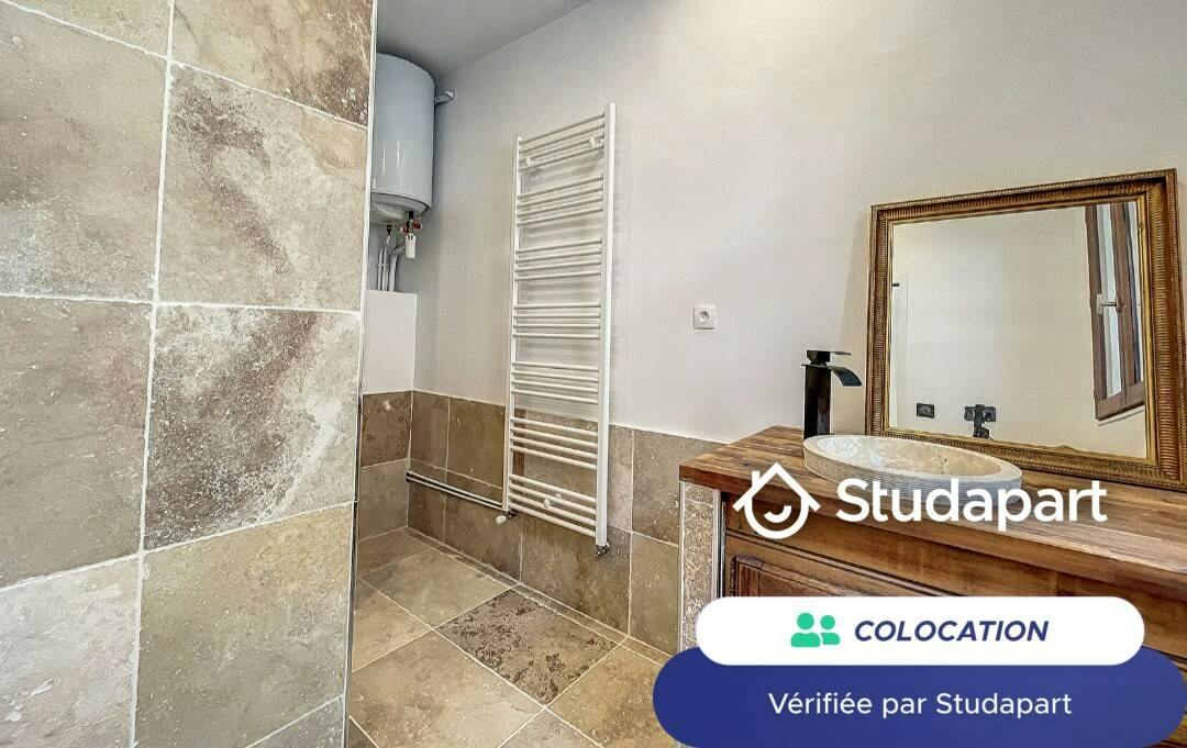Private room for rent on Rue d'Endoume, Marseille - Vue 3