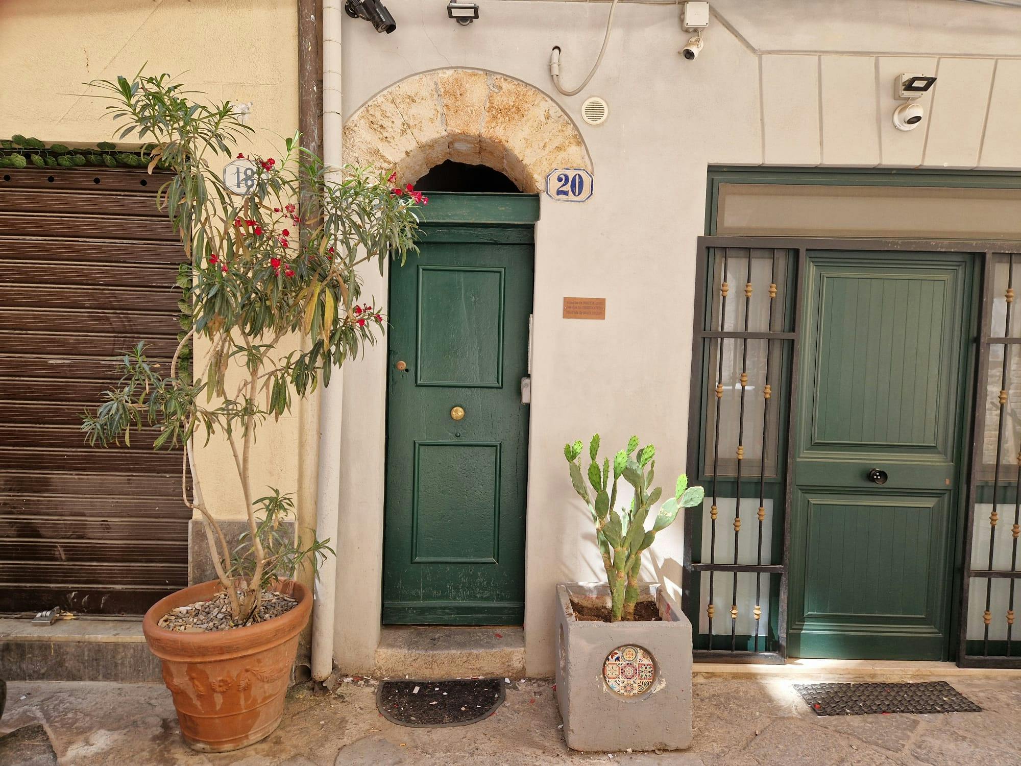 preview gallery tile