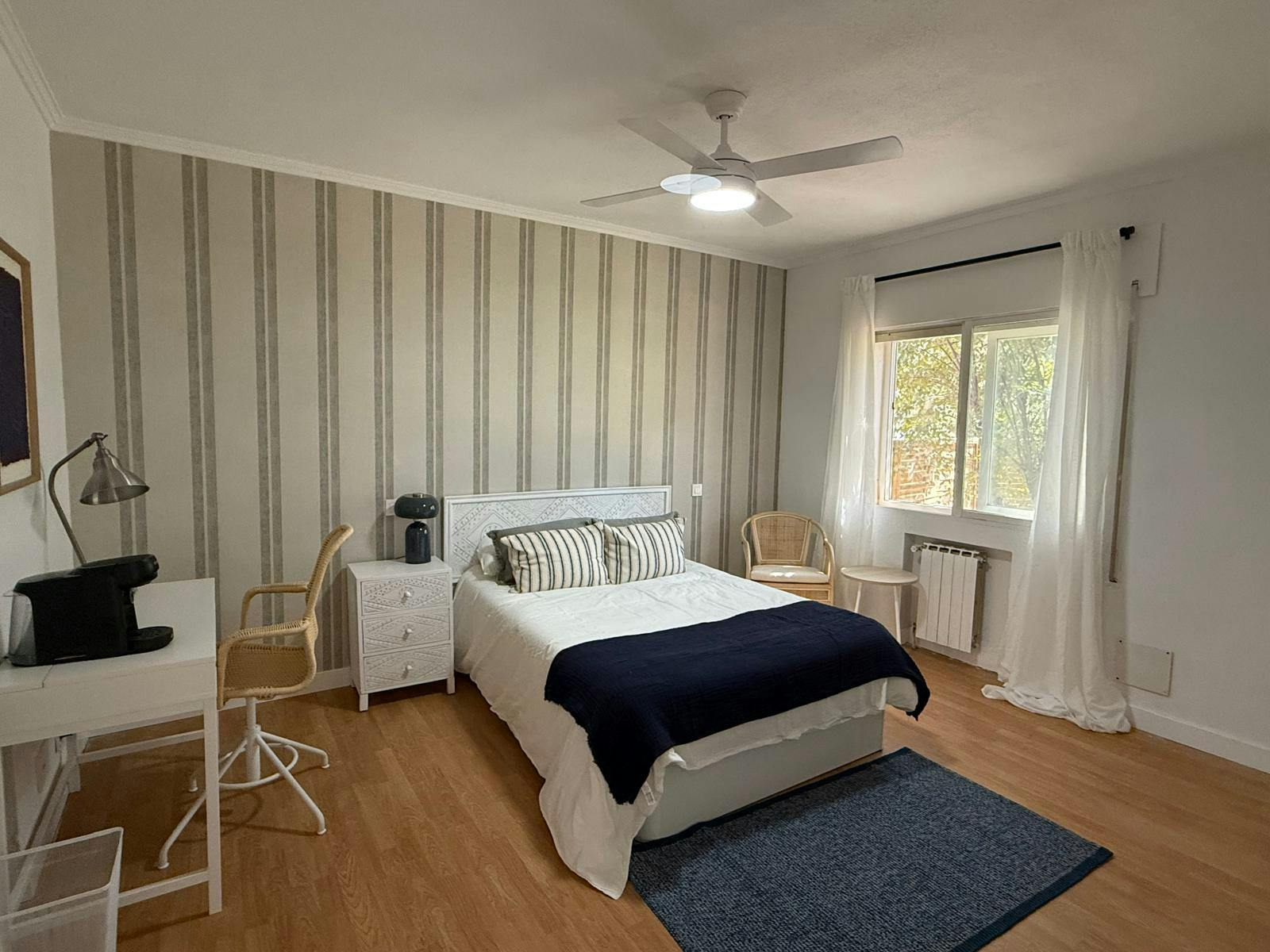 Private room for rent for €690 per month in Villaviciosa de Odón, Calle Duero