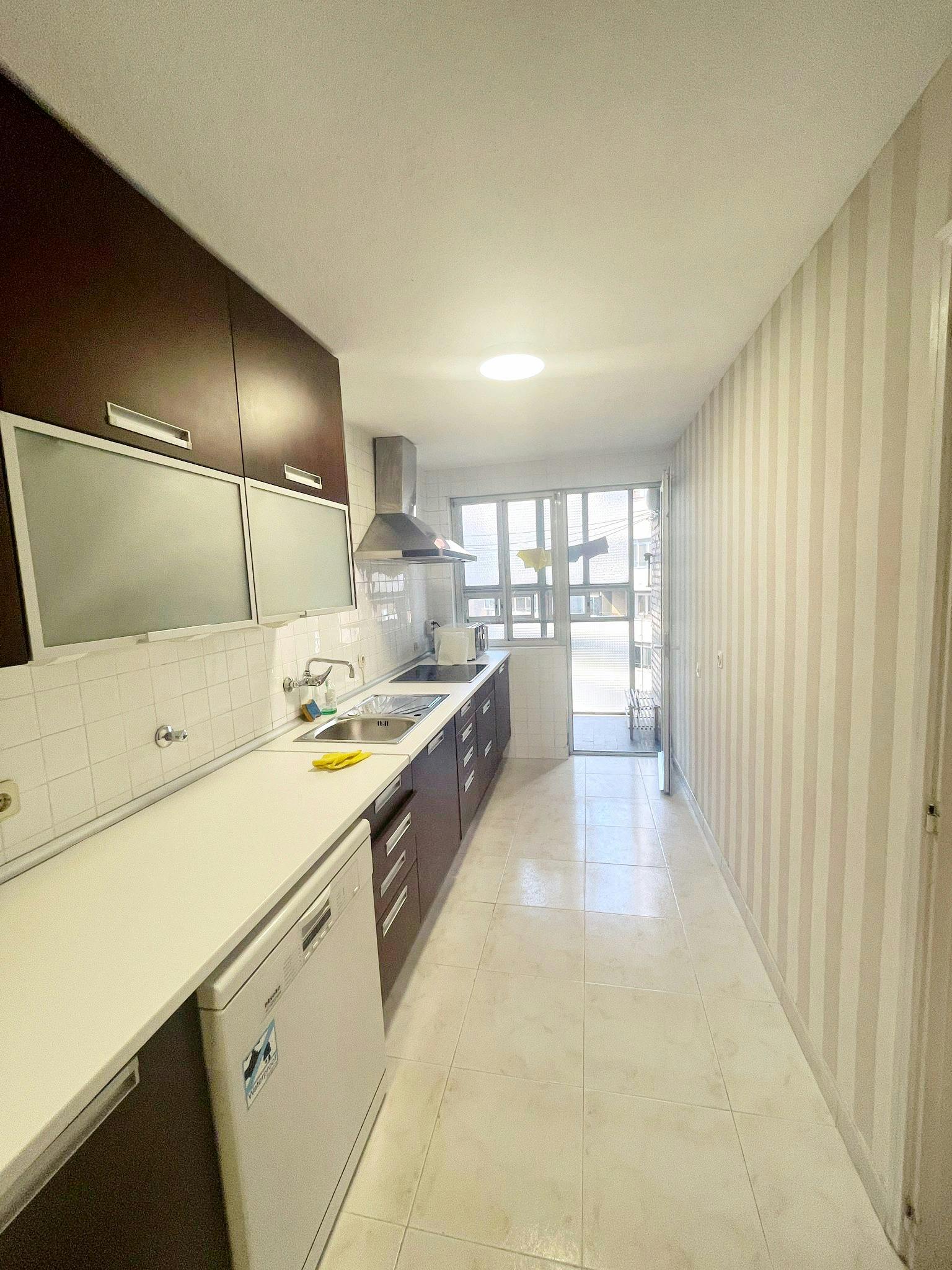 Single room Madrid, 1 bed, 10m² — photo 2