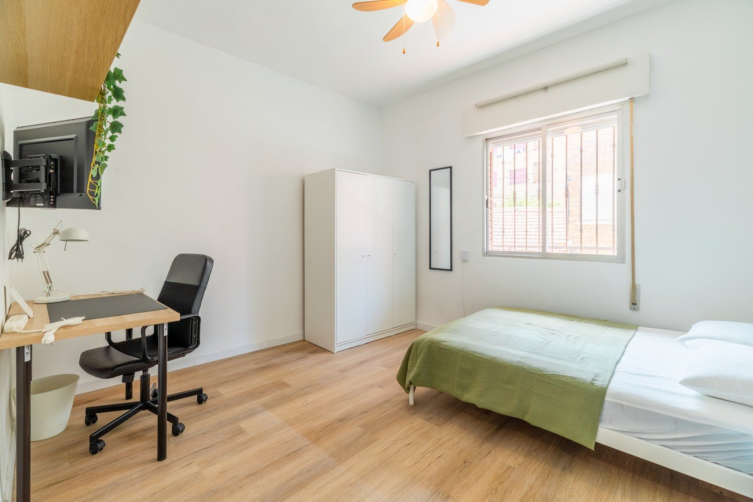 Chambre privée à louer pour 425 €/mois à Getafe, Calle Cubas