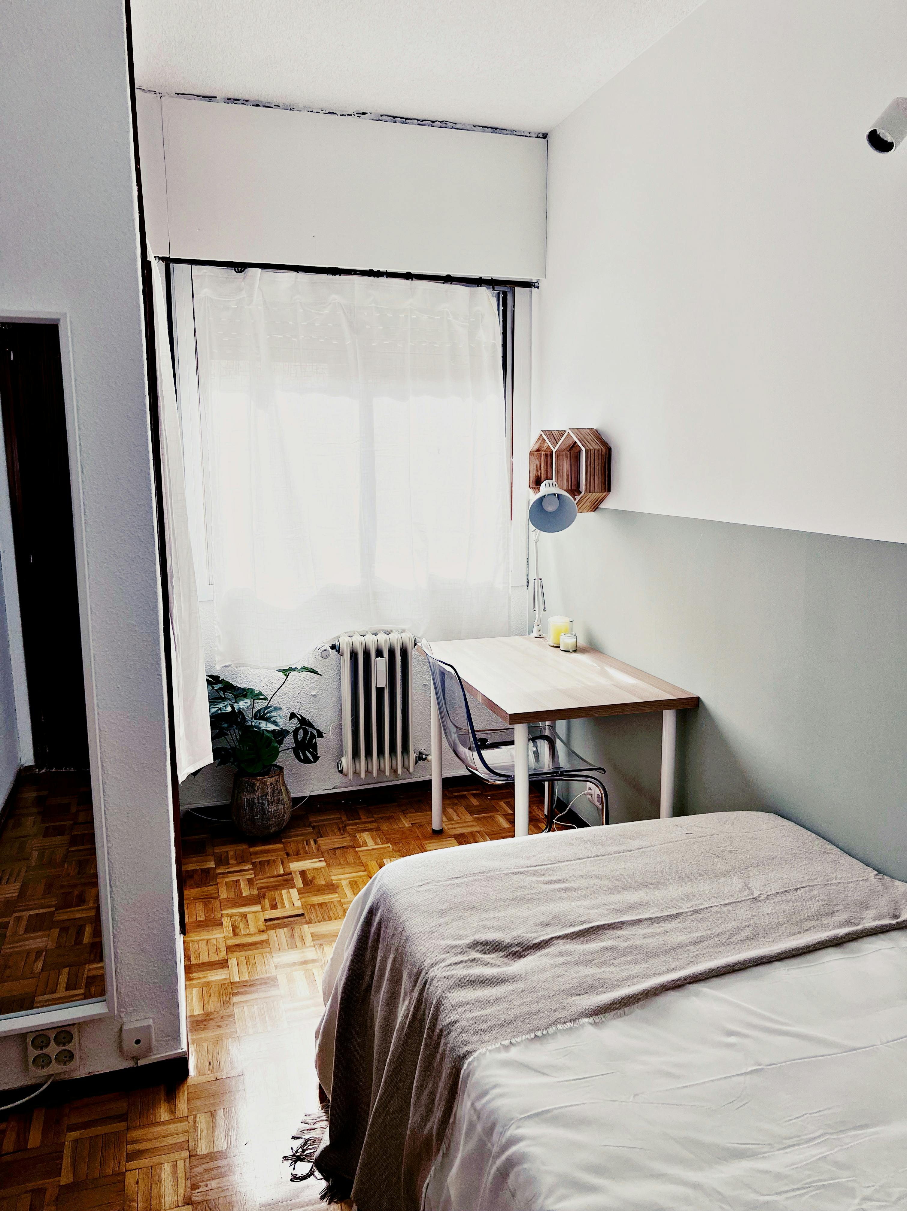 Single room Madrid, 1 bed, 10m² — photo 6