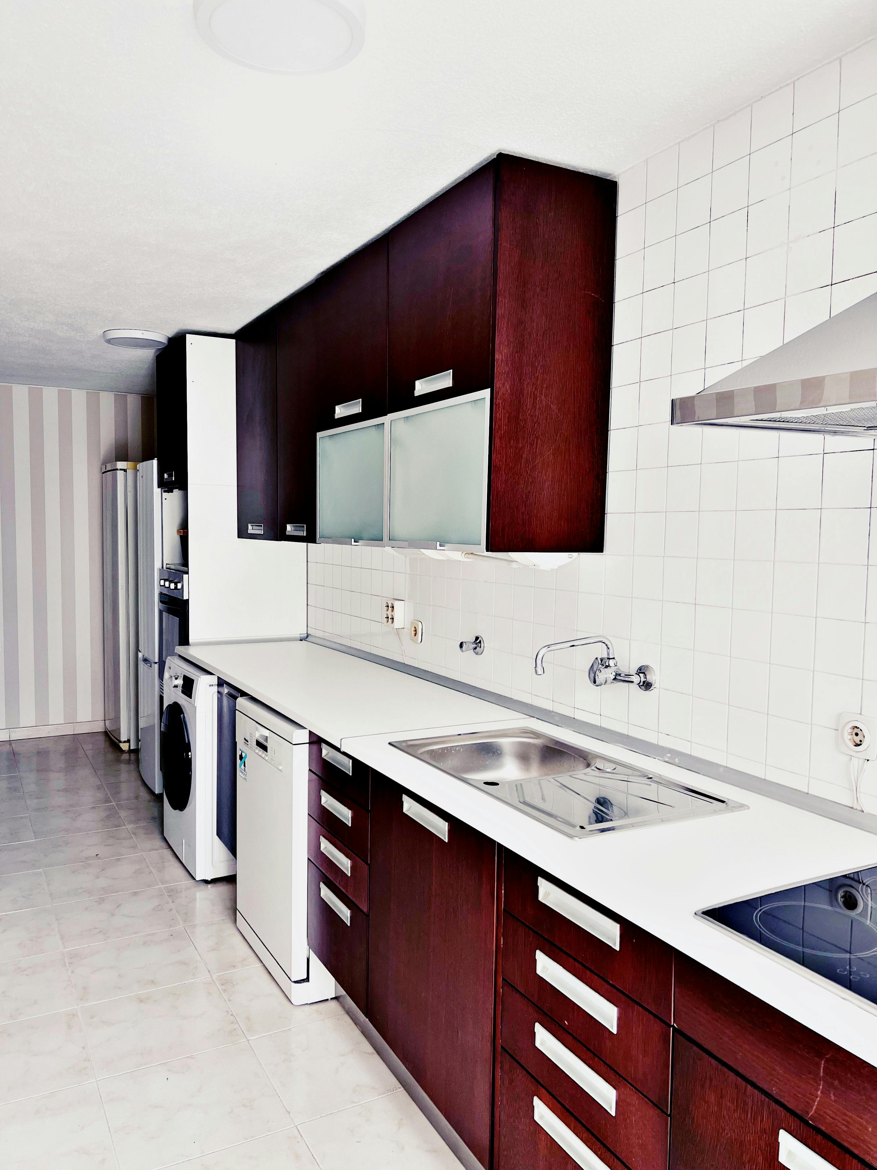 Single room Madrid, 1 bed, 10m² — photo 12