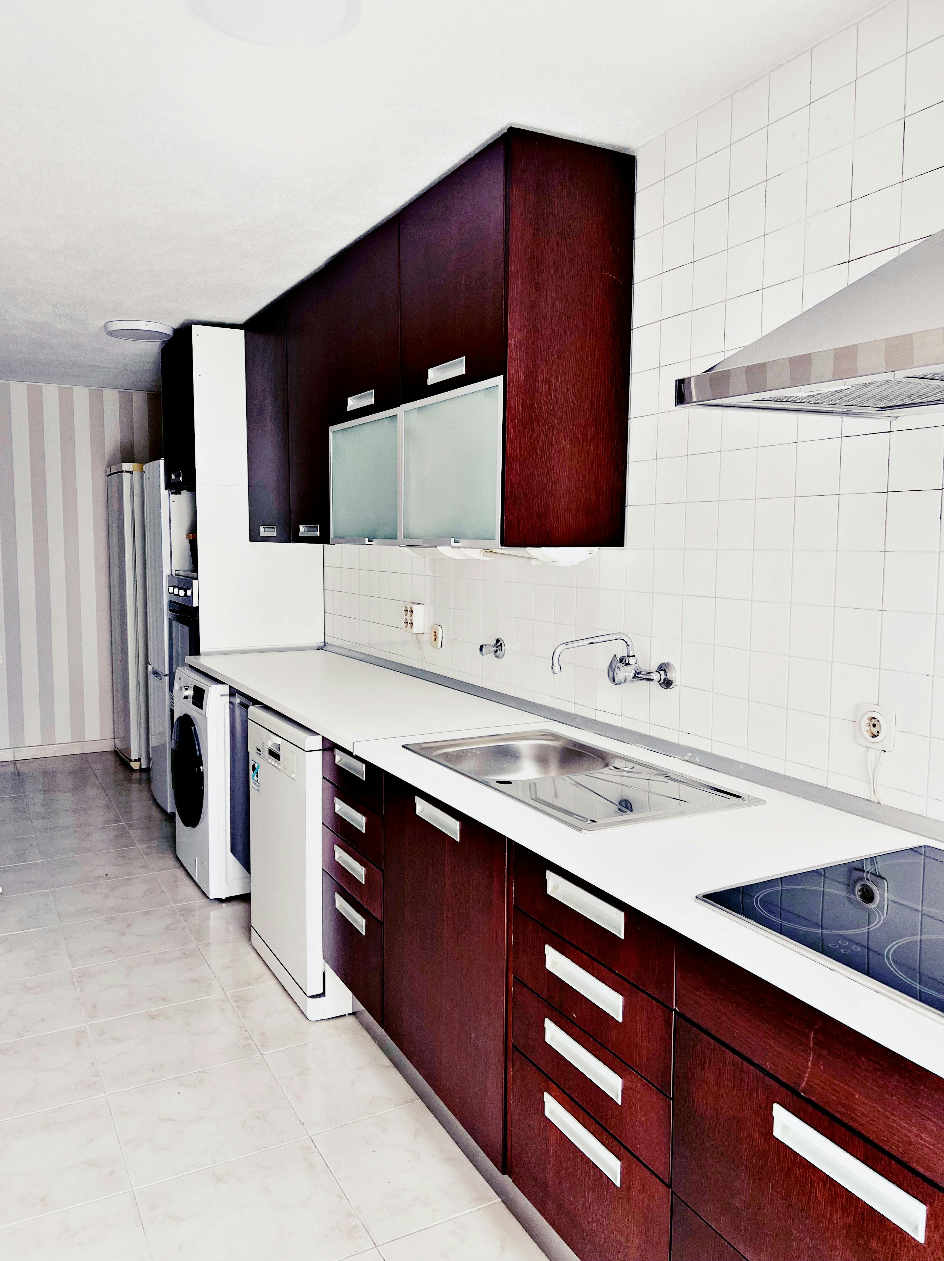 Single room Madrid, 1 bed, 10m² — photo 22