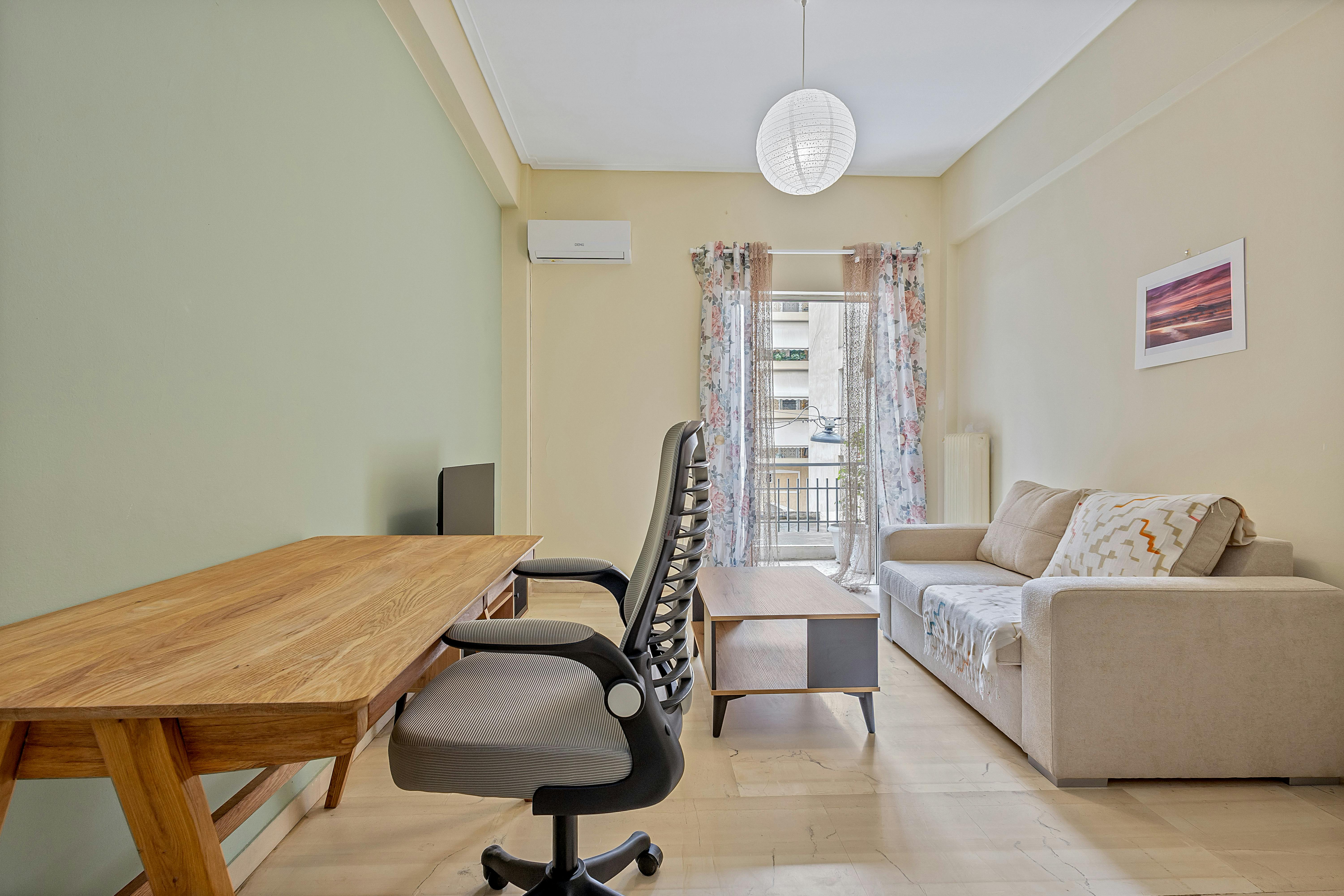 Apartment for rent for €690 per month in Athina, Agidos