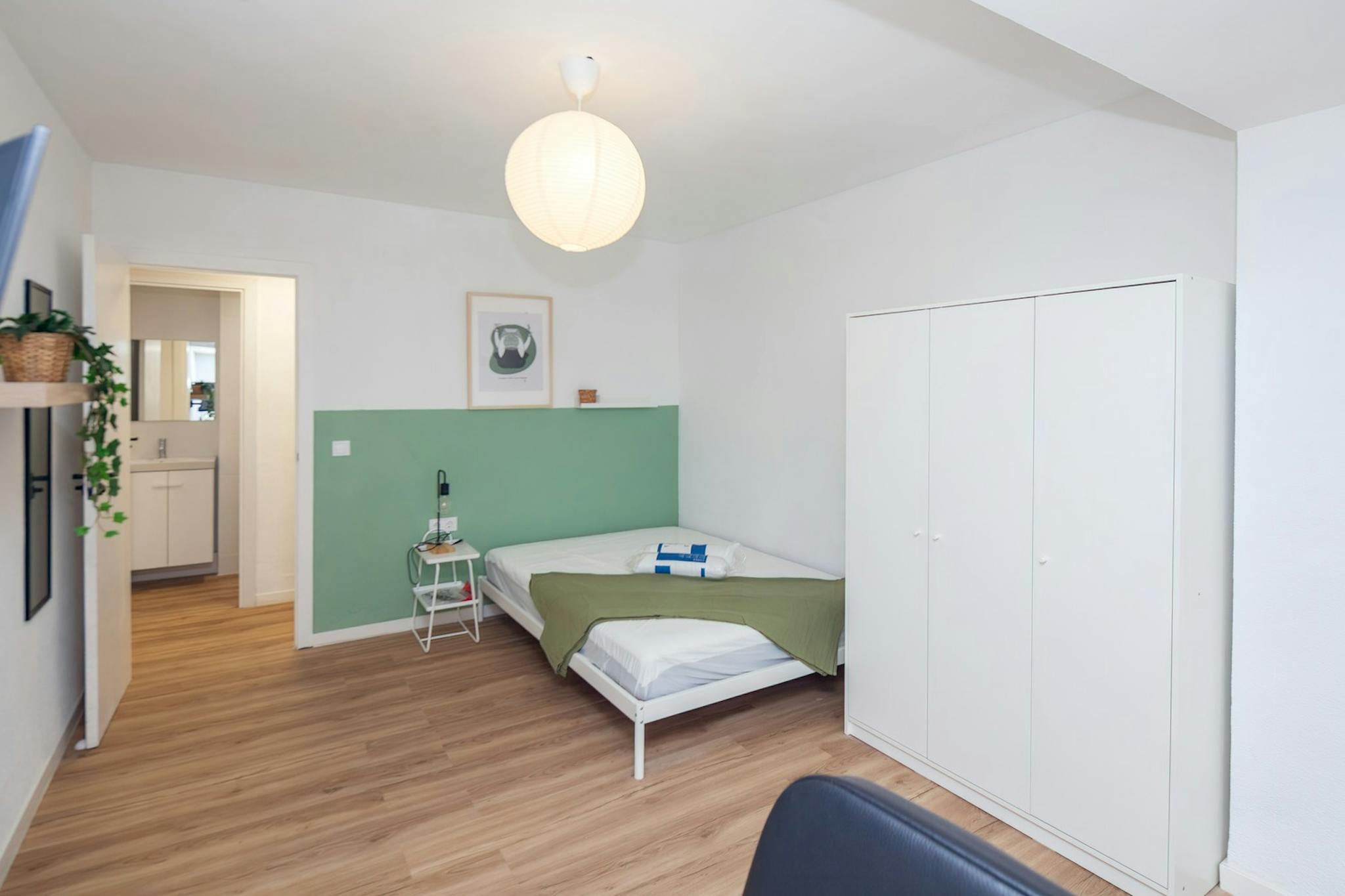 Carrer de Linares, Valencia preview