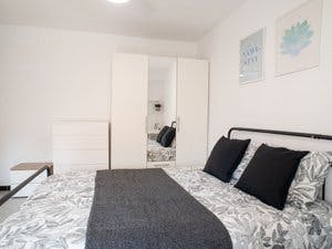 Single room Valencia, 1 bed, 13m² — photo 15