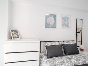 Single room Valencia, 1 bed, 7m² — photo 11