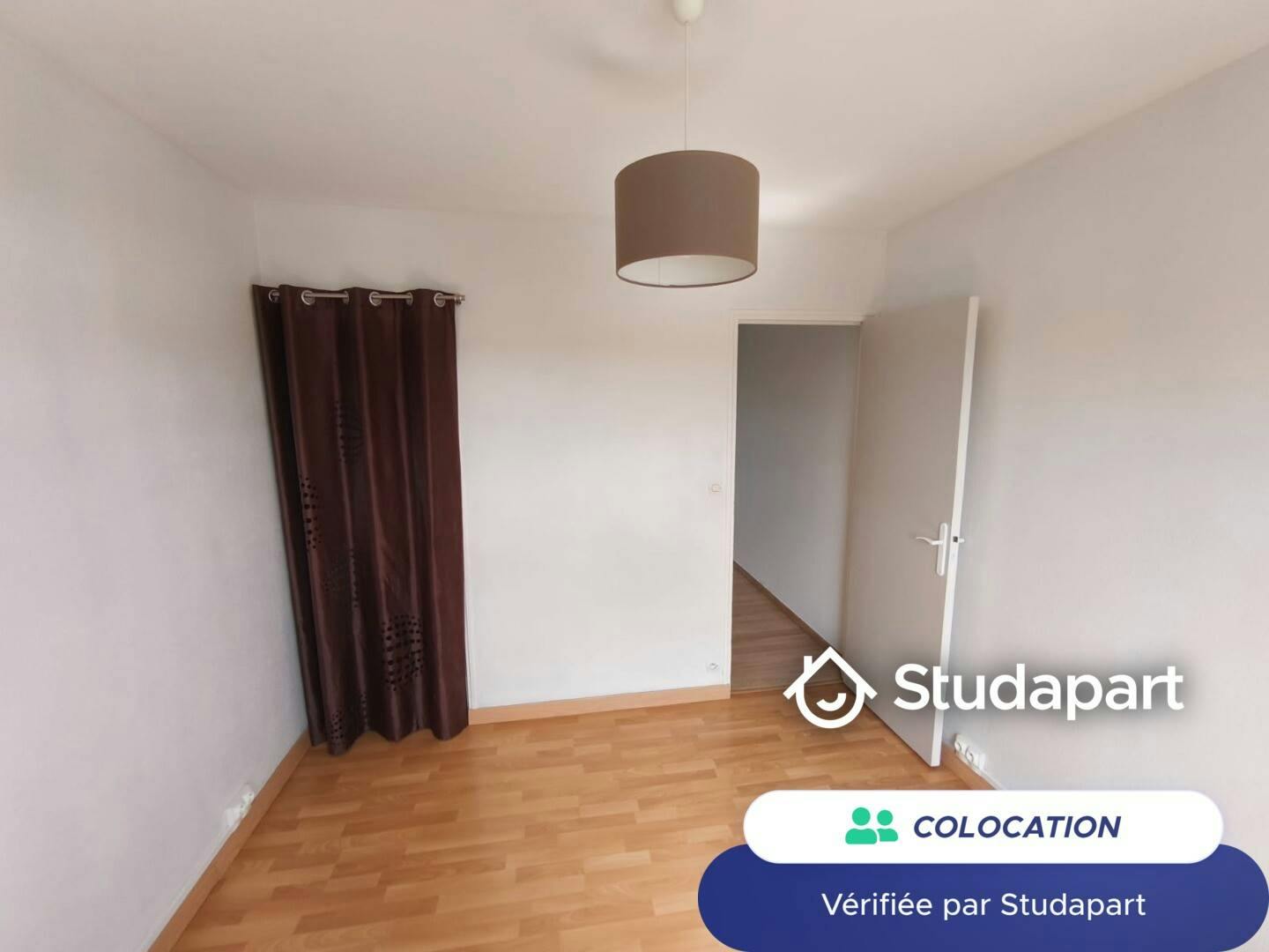 Apartment in Troyes, Les Chartreux - View 4