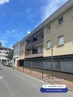 House for rent for €850 per month in Bègles, Place du Bicentenaire