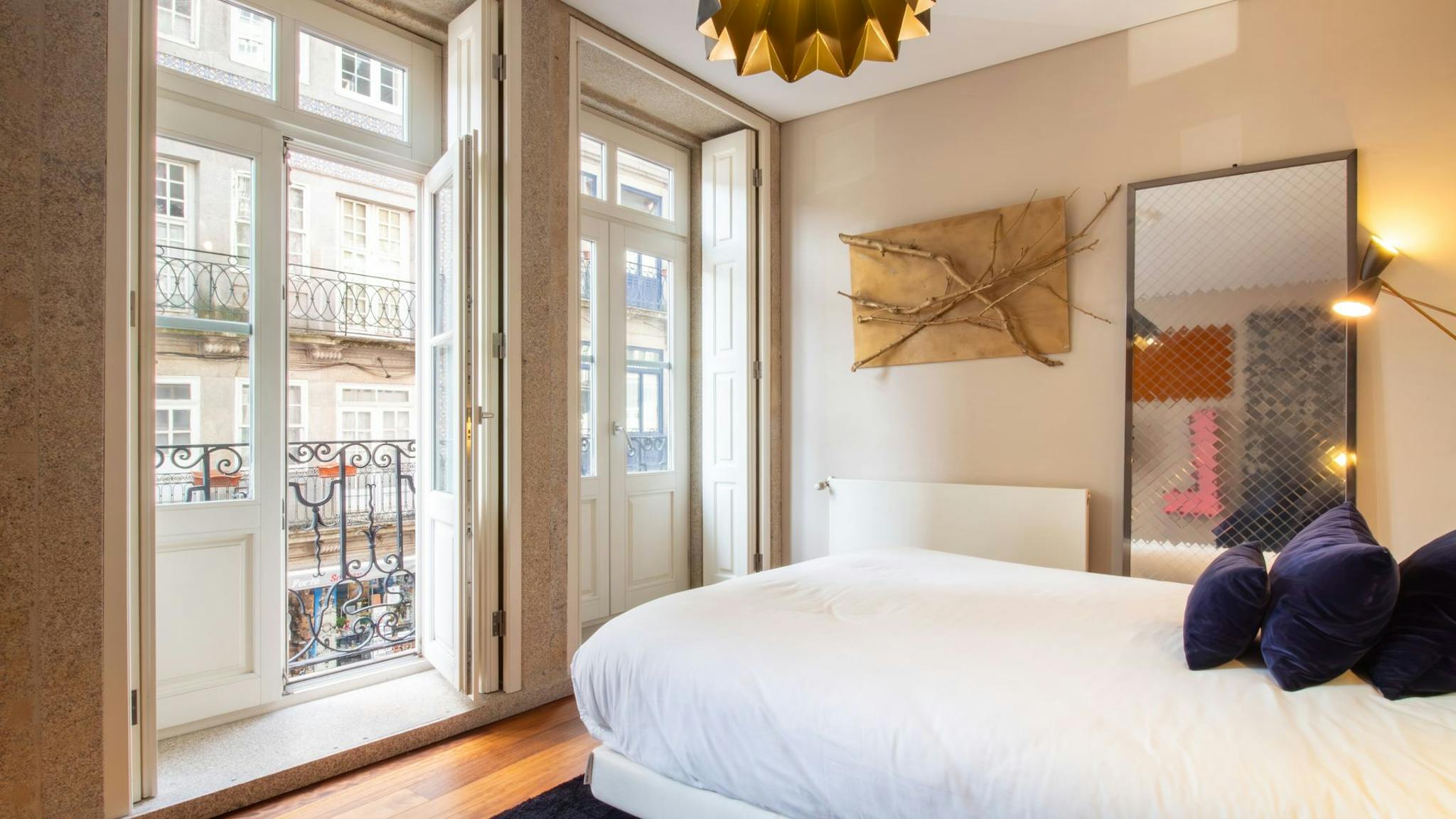 Rua Trindade Coelho, Porto preview