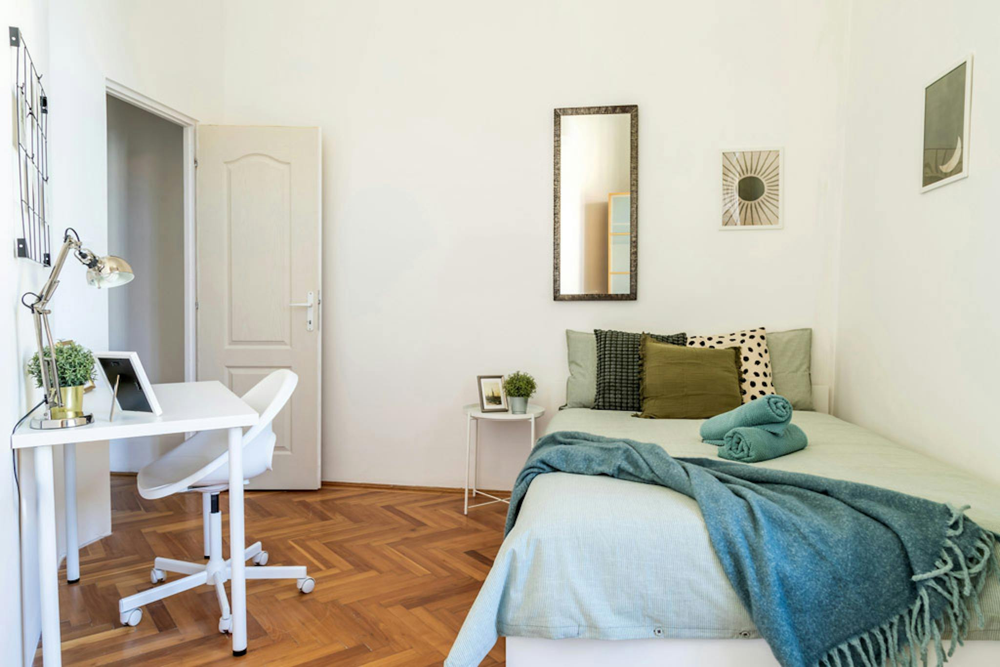 Csengery utca, Budapest preview