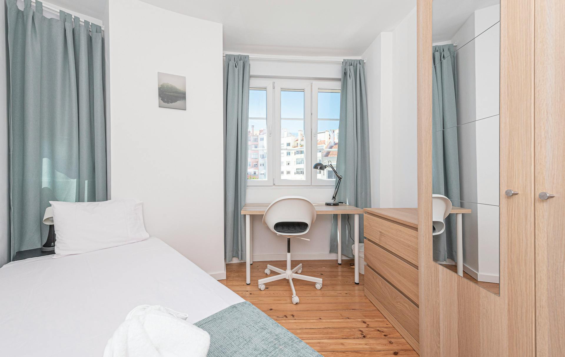 Single room Lisbon, 1 bed, 10m² — photo 2