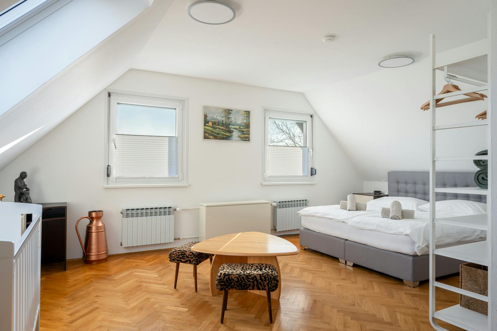 Hus att hyra för 2 250 € i månaden i Limbuš, Ob Blažovnici