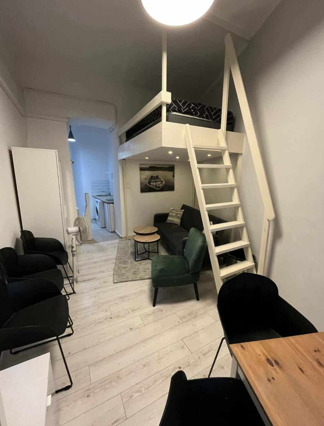 Dob utca, Budapest preview