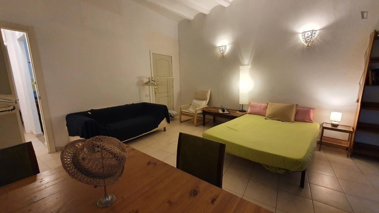 Приватна кімната за оренду для 696 EUR на місяць у El Ballestero, Calle de Talleres