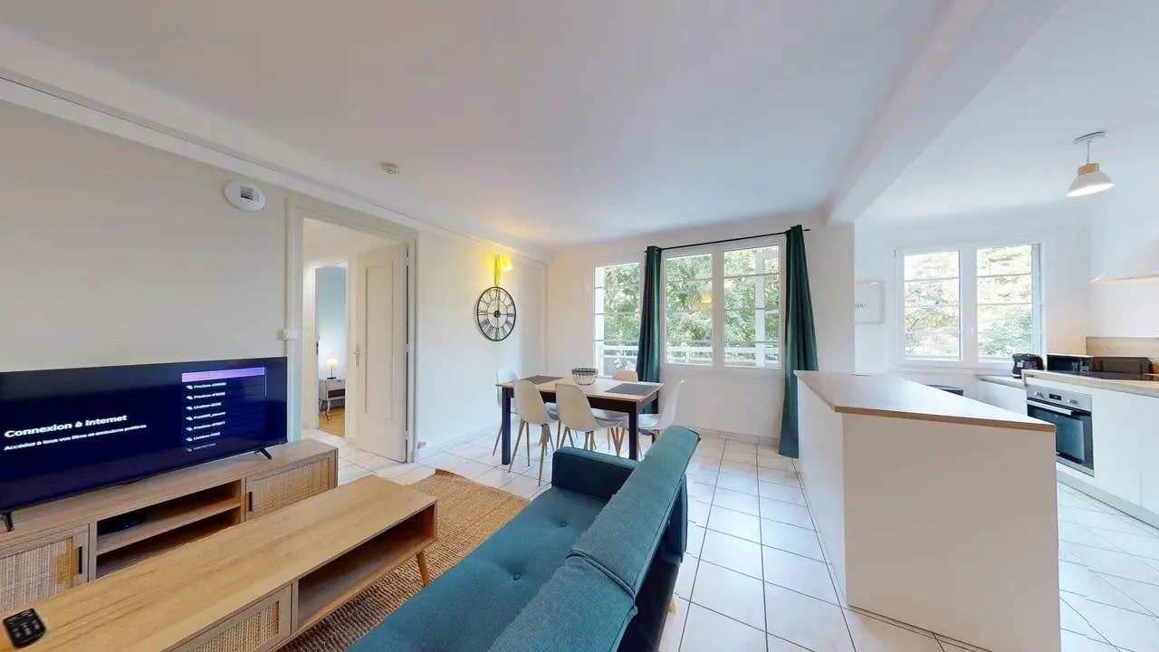 Private room in Avenue Barthélémy Buyer, Lyon (1652616) room image 1