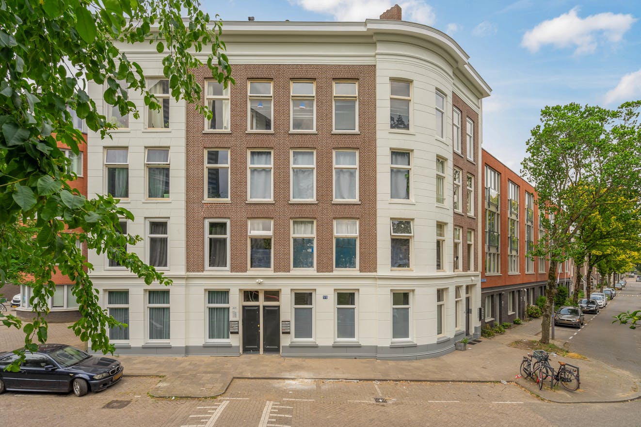 Bekijk foto 1/9 van studio in Rotterdam