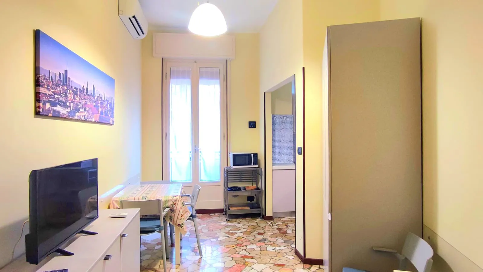 1-Bedroom Apartment in Via Tavazzano, Milan (1652747) ROOM 4