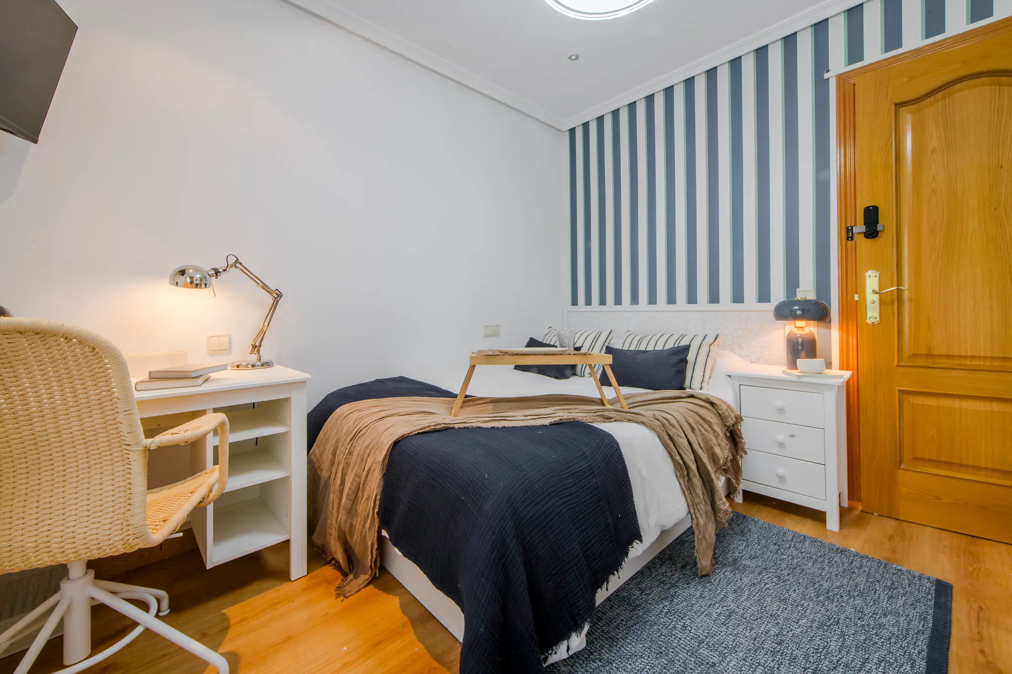 Calle de Torrelaguna, Madrid preview