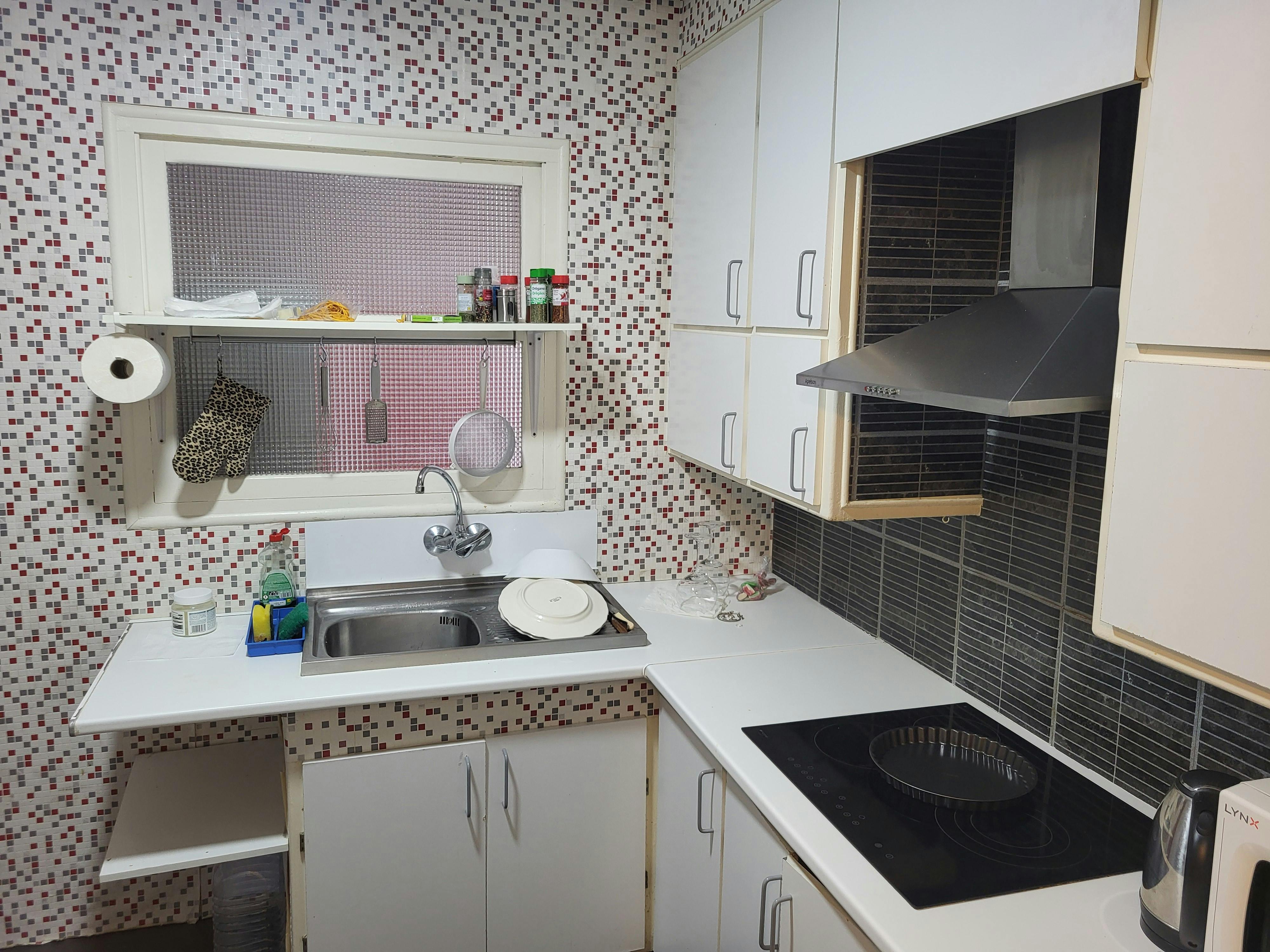 Single room Elche, 1 bed, 12m² — photo 3