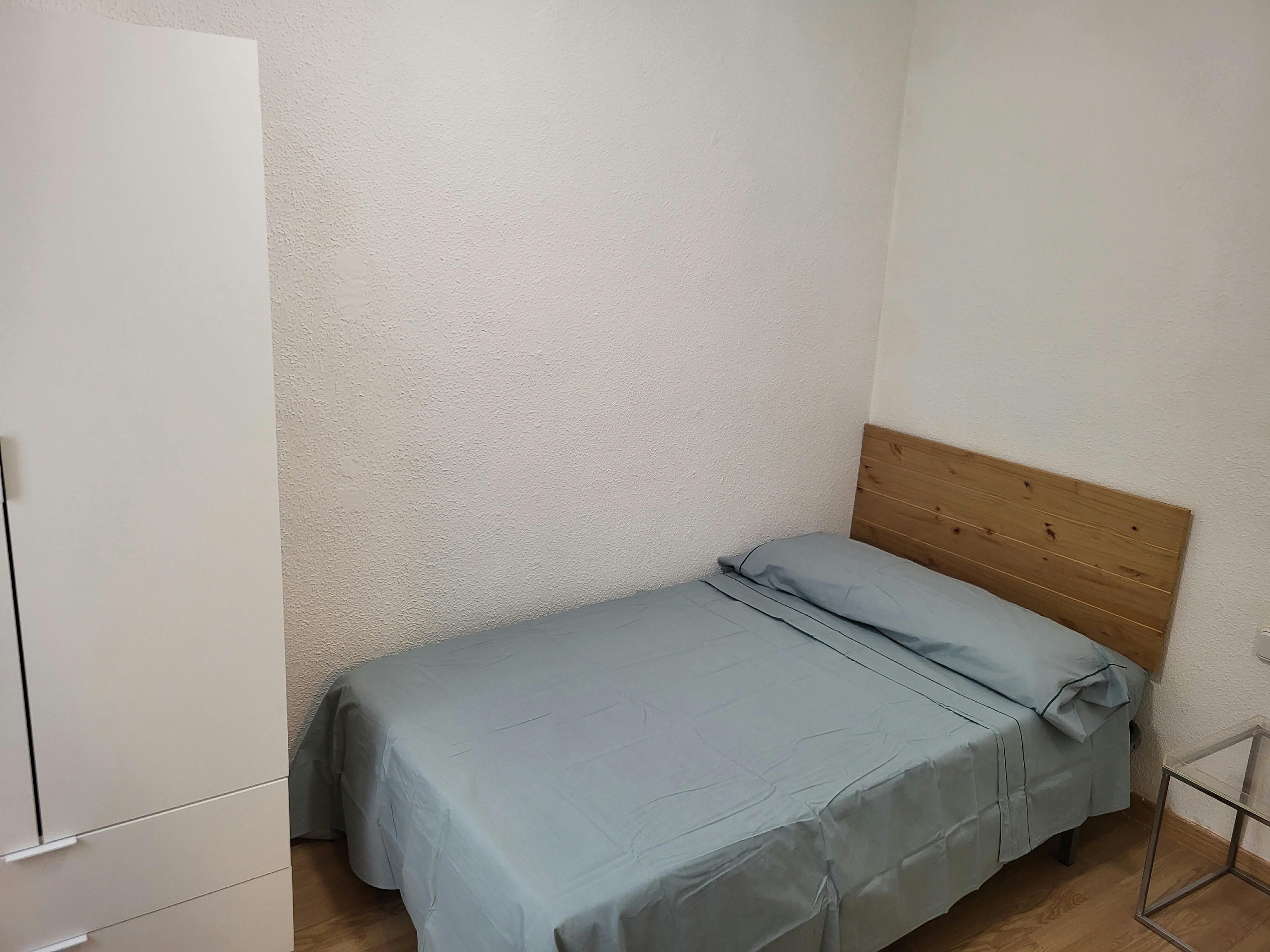 Chambre privée à louer pour 265 €/mois à Elche, Carrer Gabriel y Galán