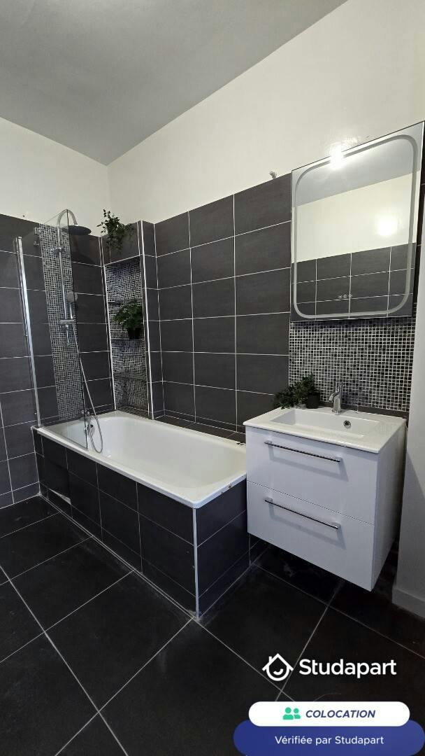 Приватна кімната за оренду для 450 EUR на місяць у Montmagny, Rue Pelletier