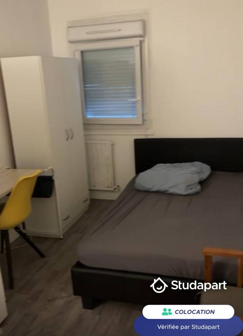Private room for rent for €465 per month in Melun, Boulevard de Maincy