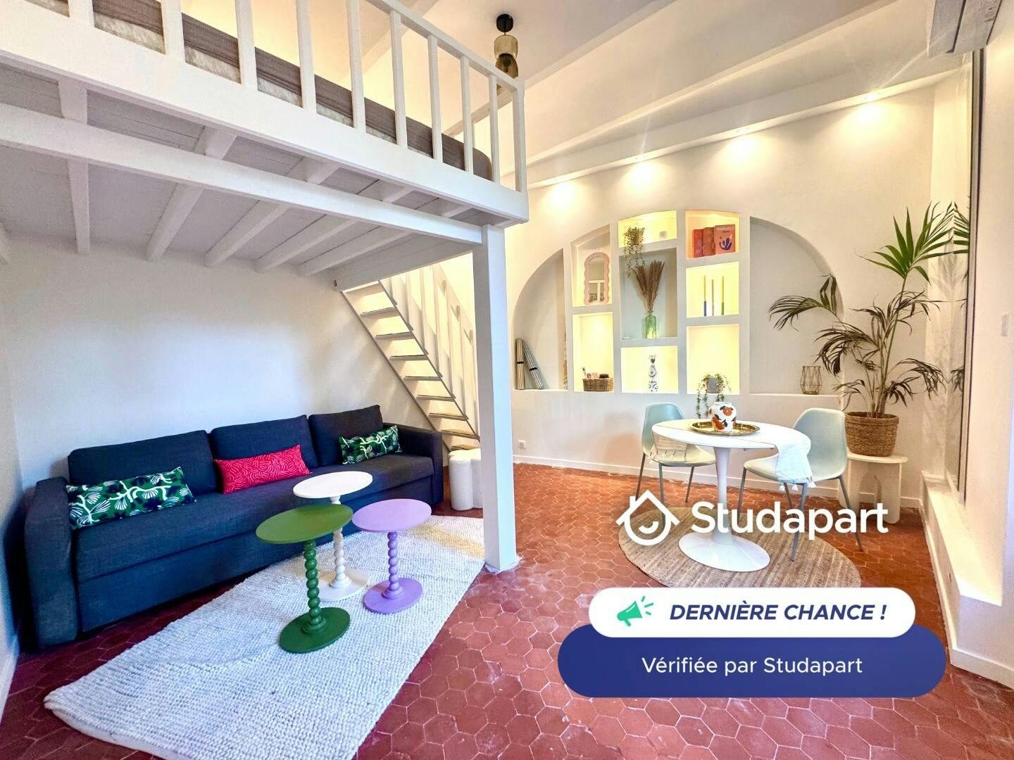 Wohnung zu mieten für 770 € pro Monat in Antibes, Boulevard de la Garoupe