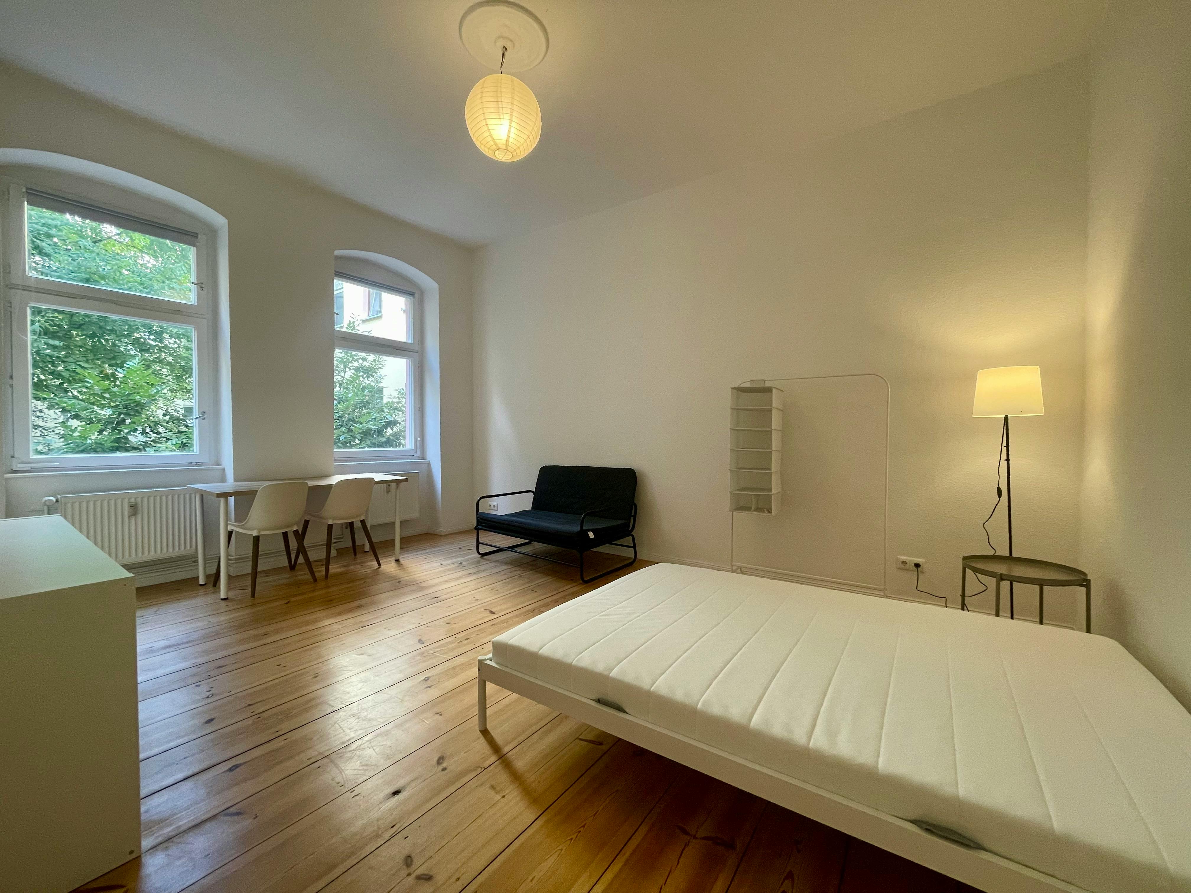 Brüsseler Straße, Berlin preview