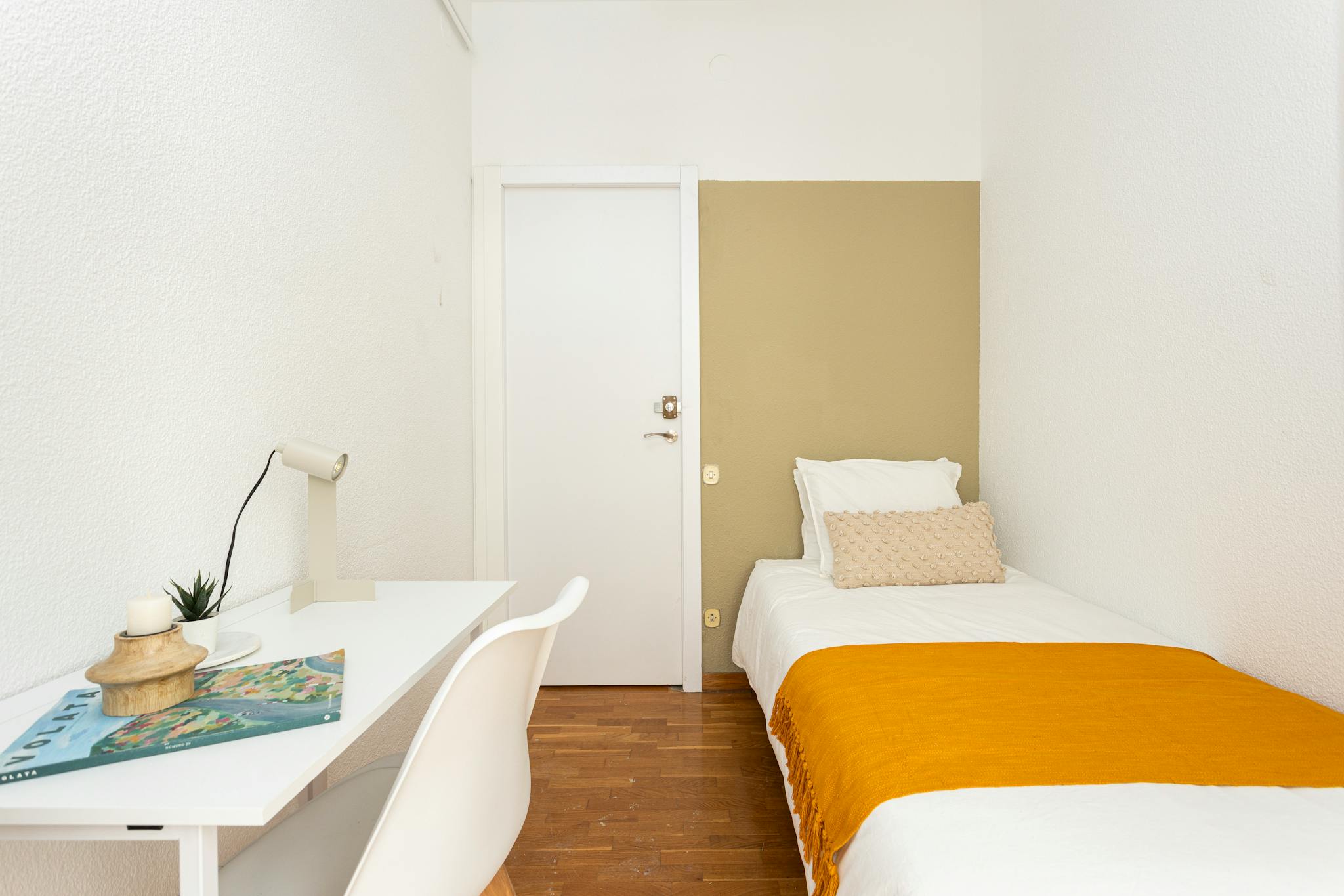 Via Augusta, Barcelona preview