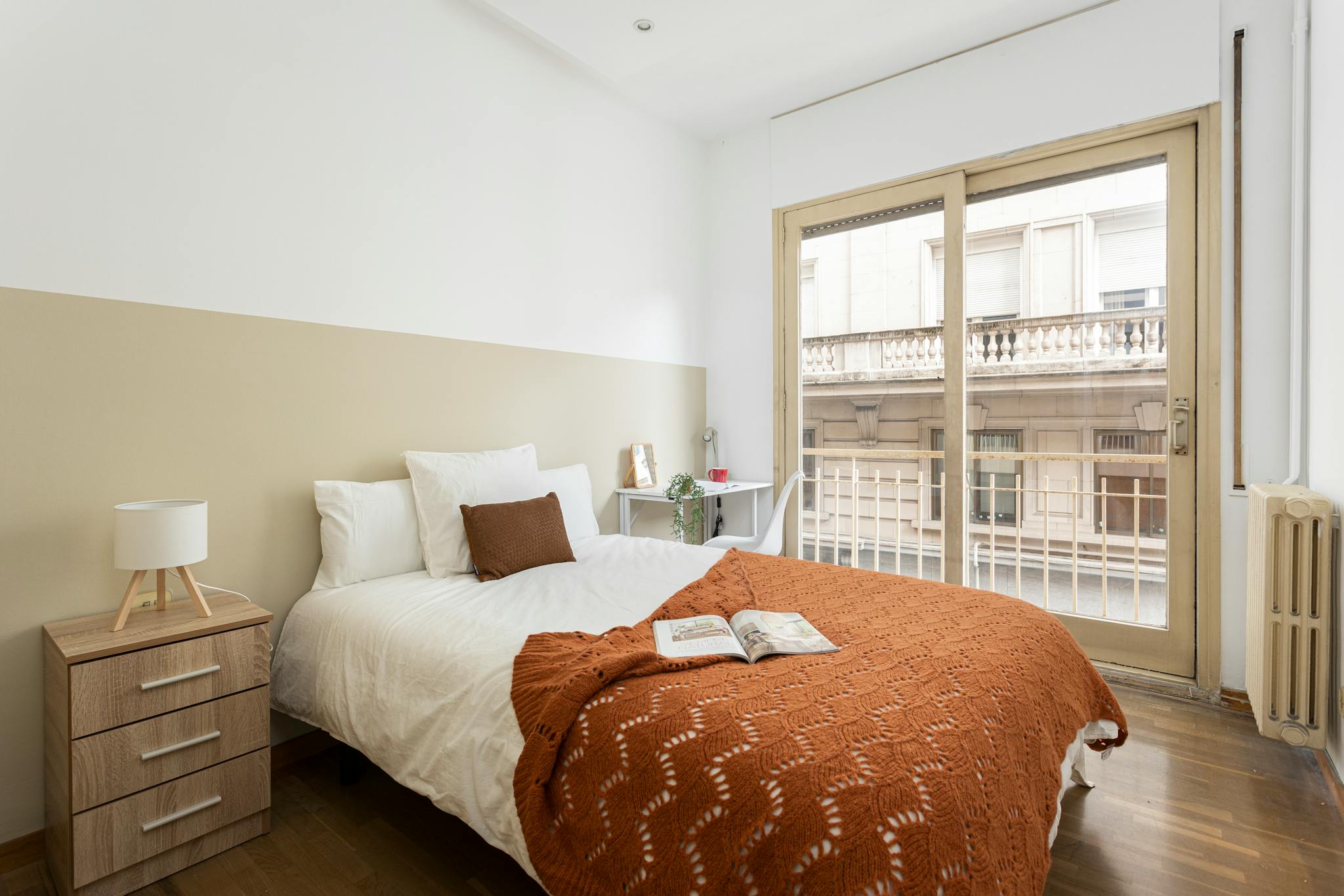 Via Augusta, Barcelona preview