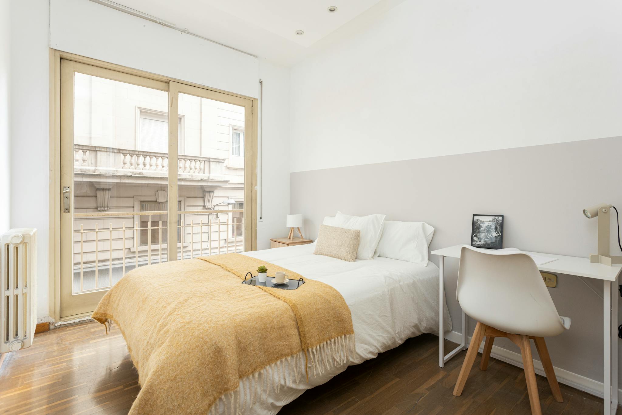 Via Augusta, Barcelona preview