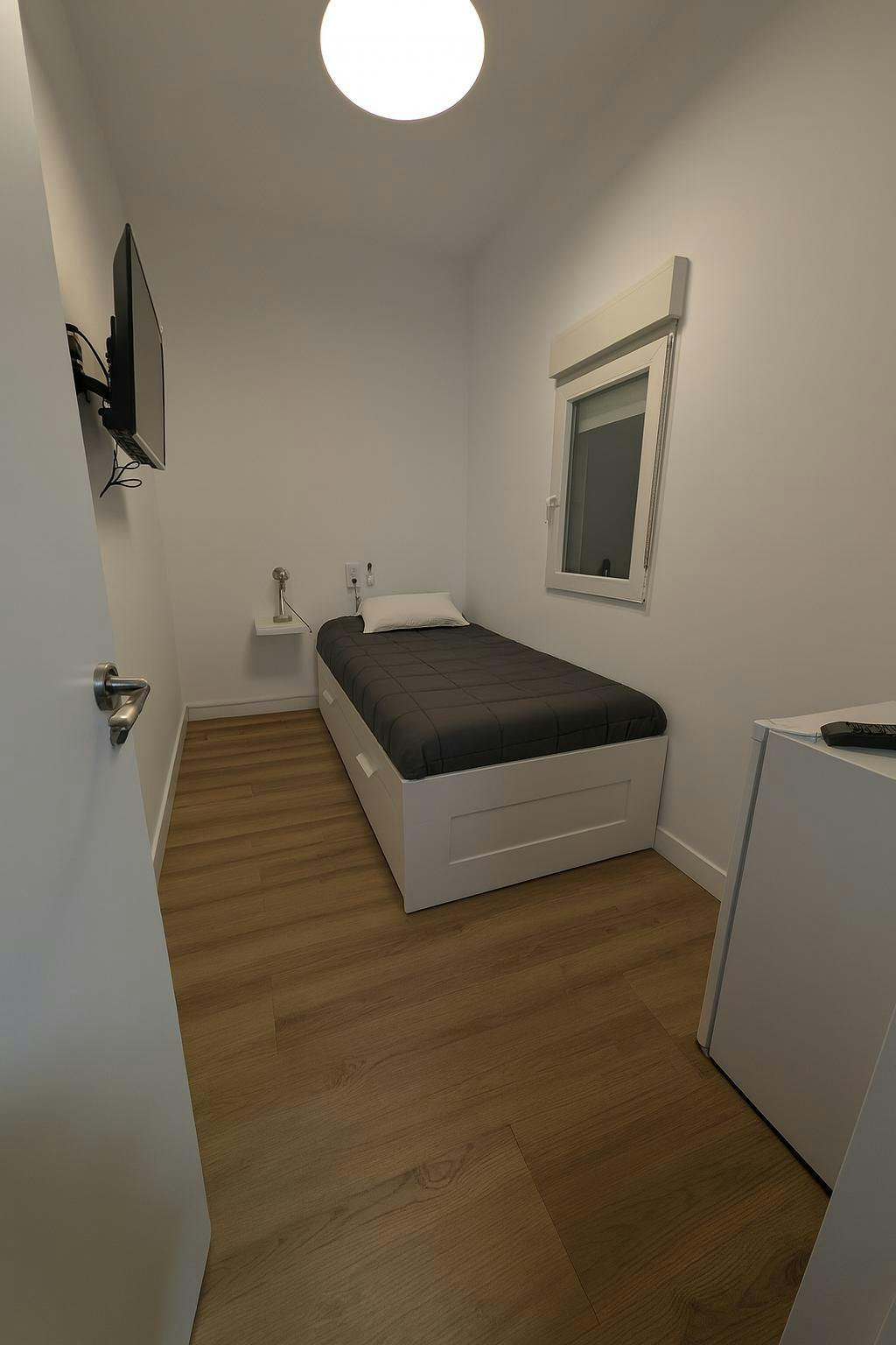 Calle de Nicolás Usera, Madrid preview