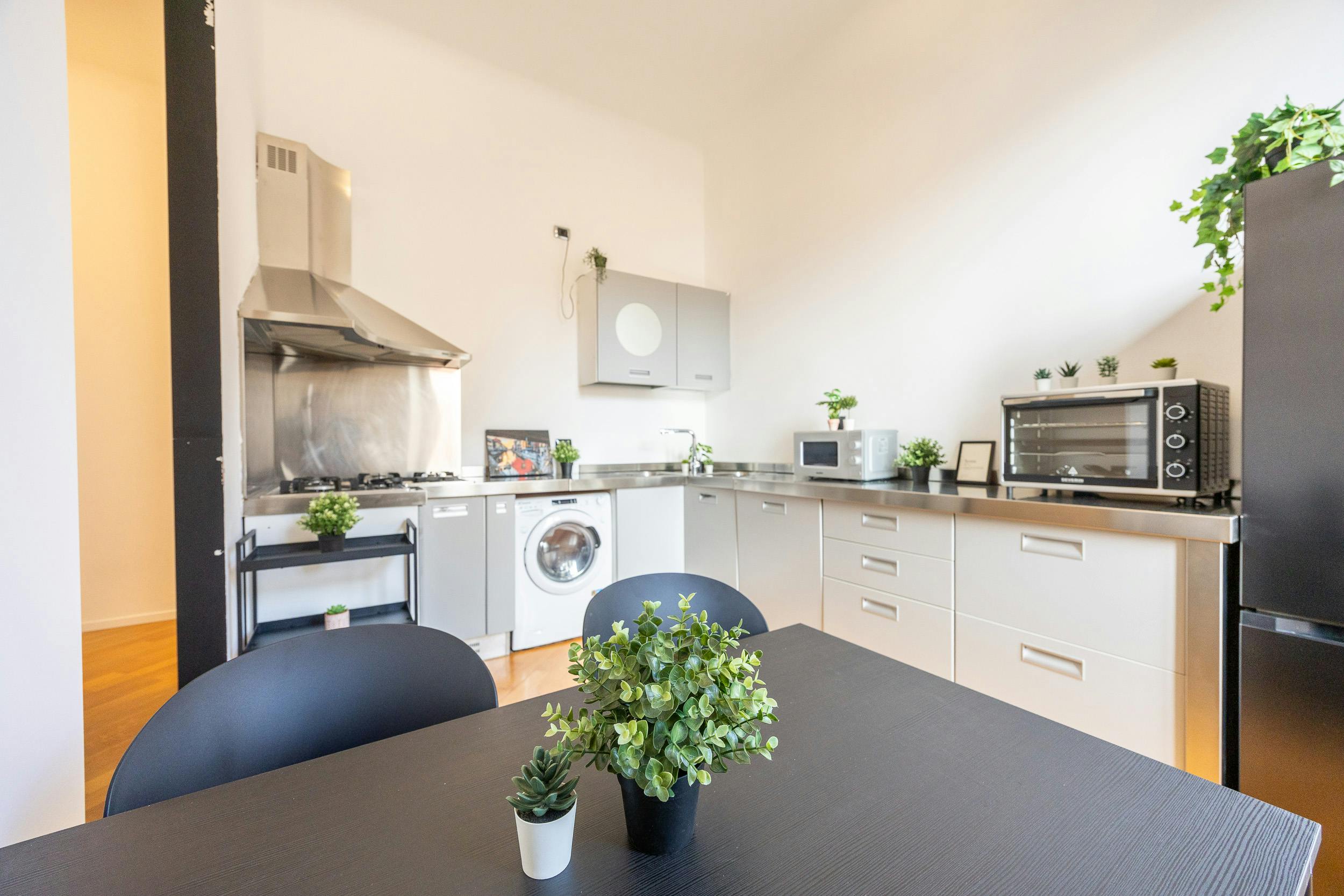 Single room Milan, 1 bed, 18m² — photo 18