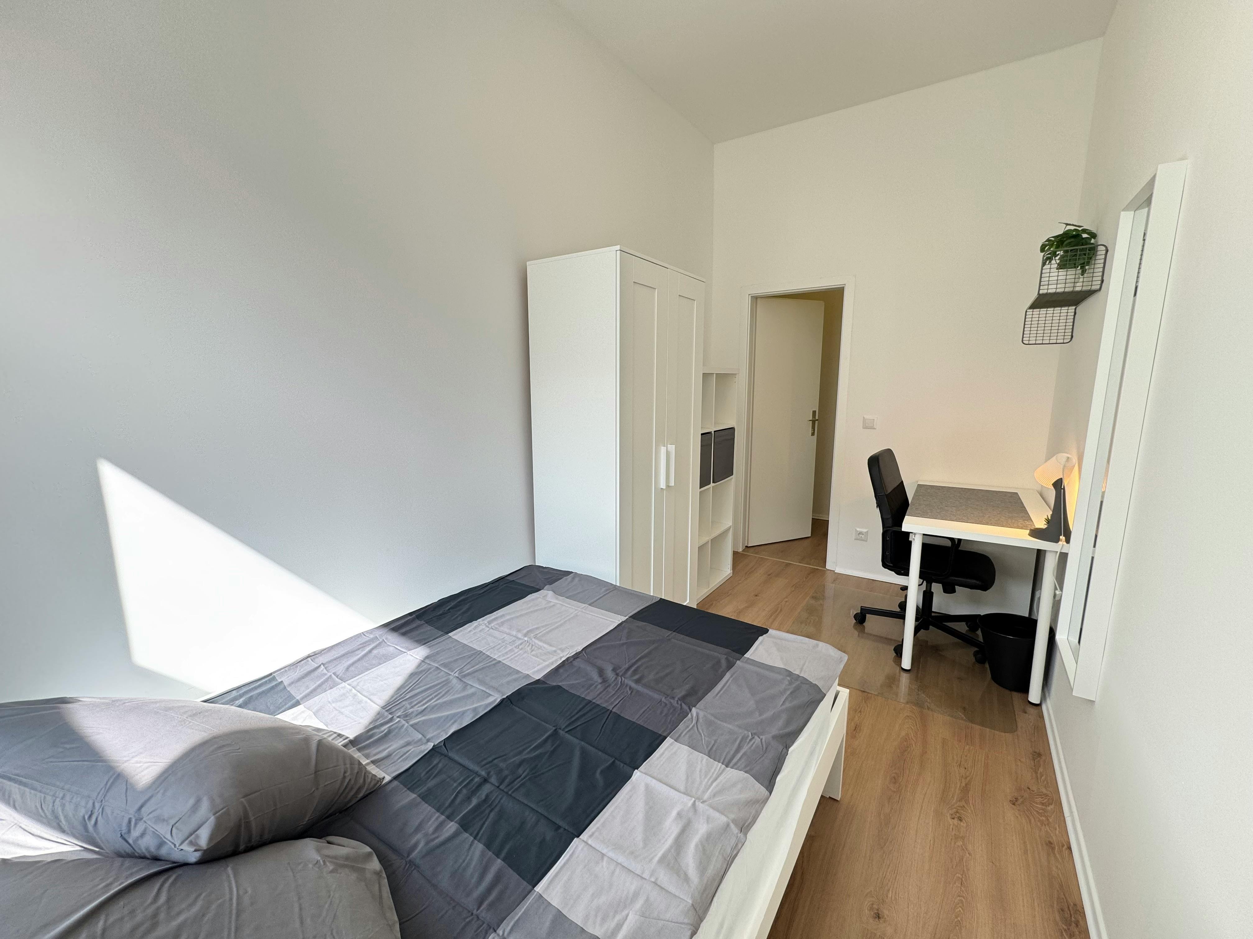 Millergasse, Vienna preview