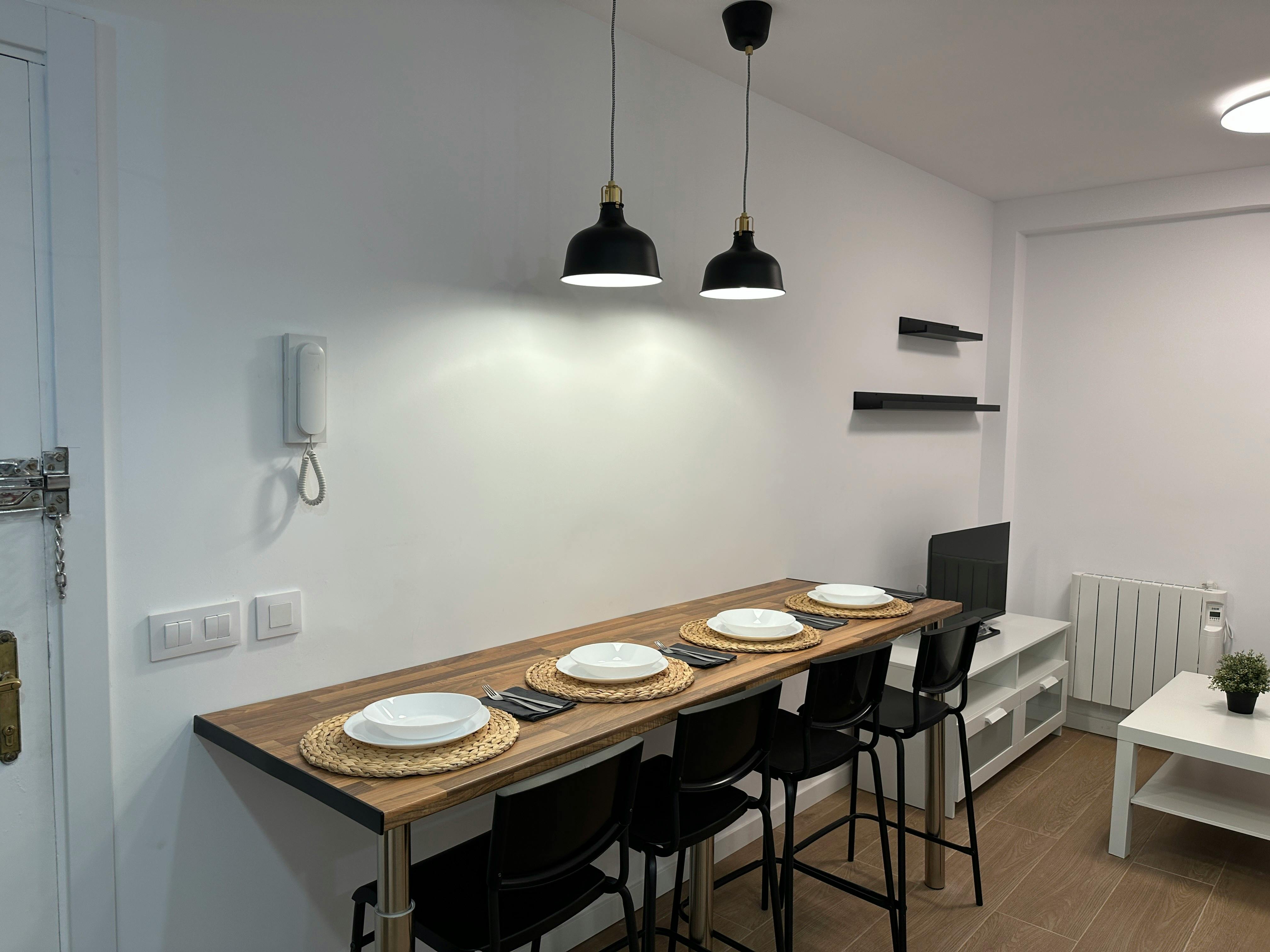 Single room Madrid, 1 bed — photo 1