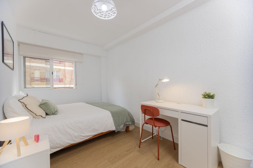 Carrer de la Pobla Llarga, Valencia Valencia