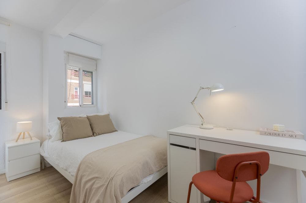 Carrer de la Pobla Llarga, Valencia Valencia