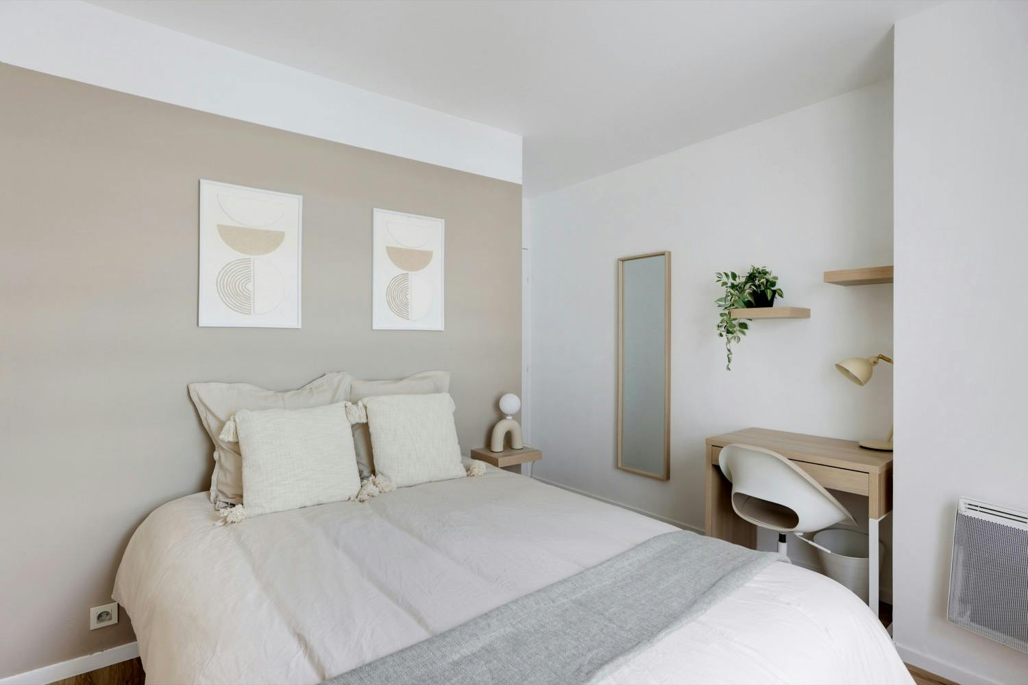 Rue de l'Abreuvoir, Courbevoie preview