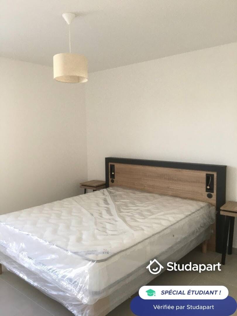 Quarto privado para alugar por € 700 por mês em Valence, Chemin Gaston Reynaud