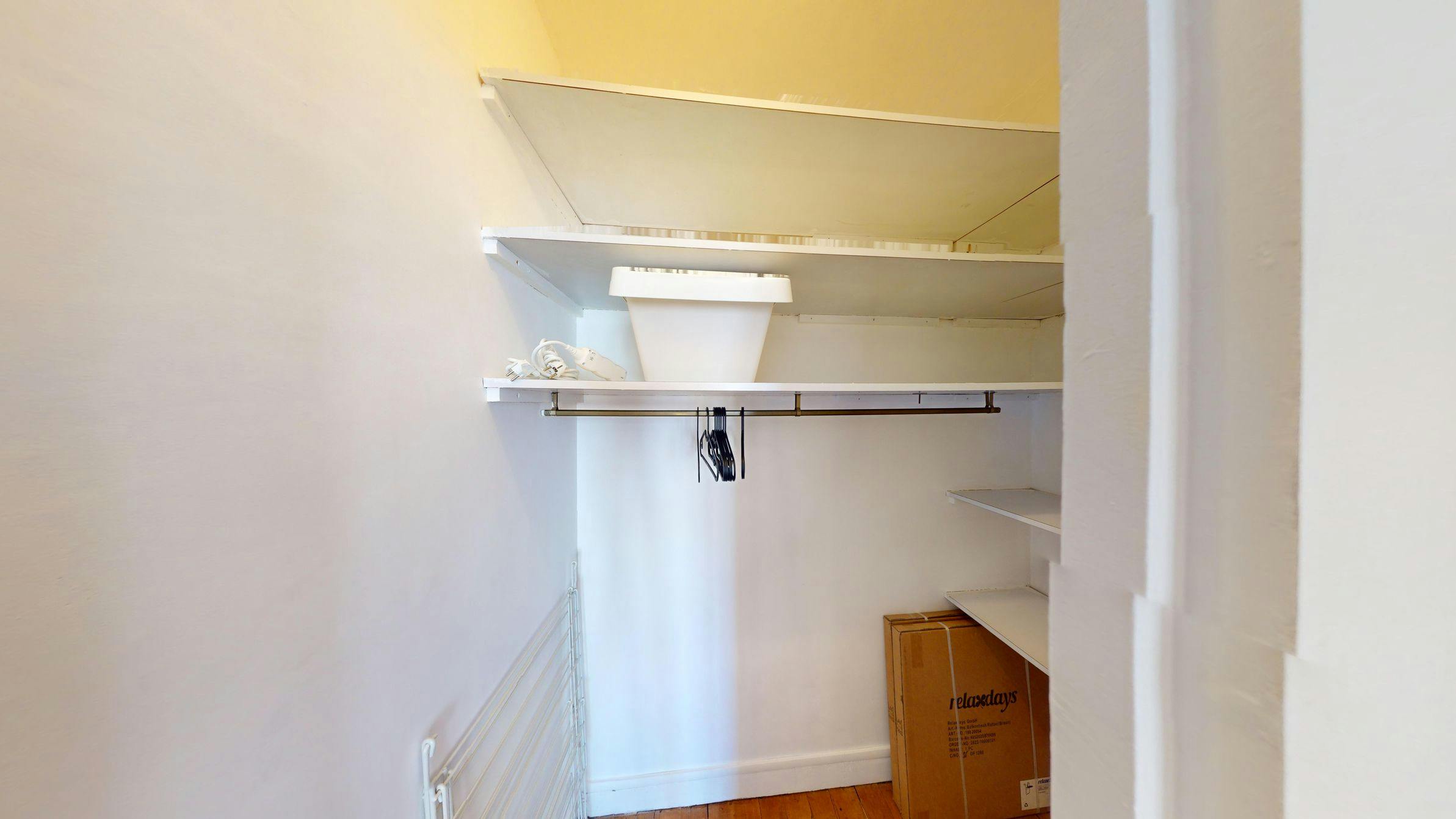Single room Paris, 1 bed, 14m² — photo 6