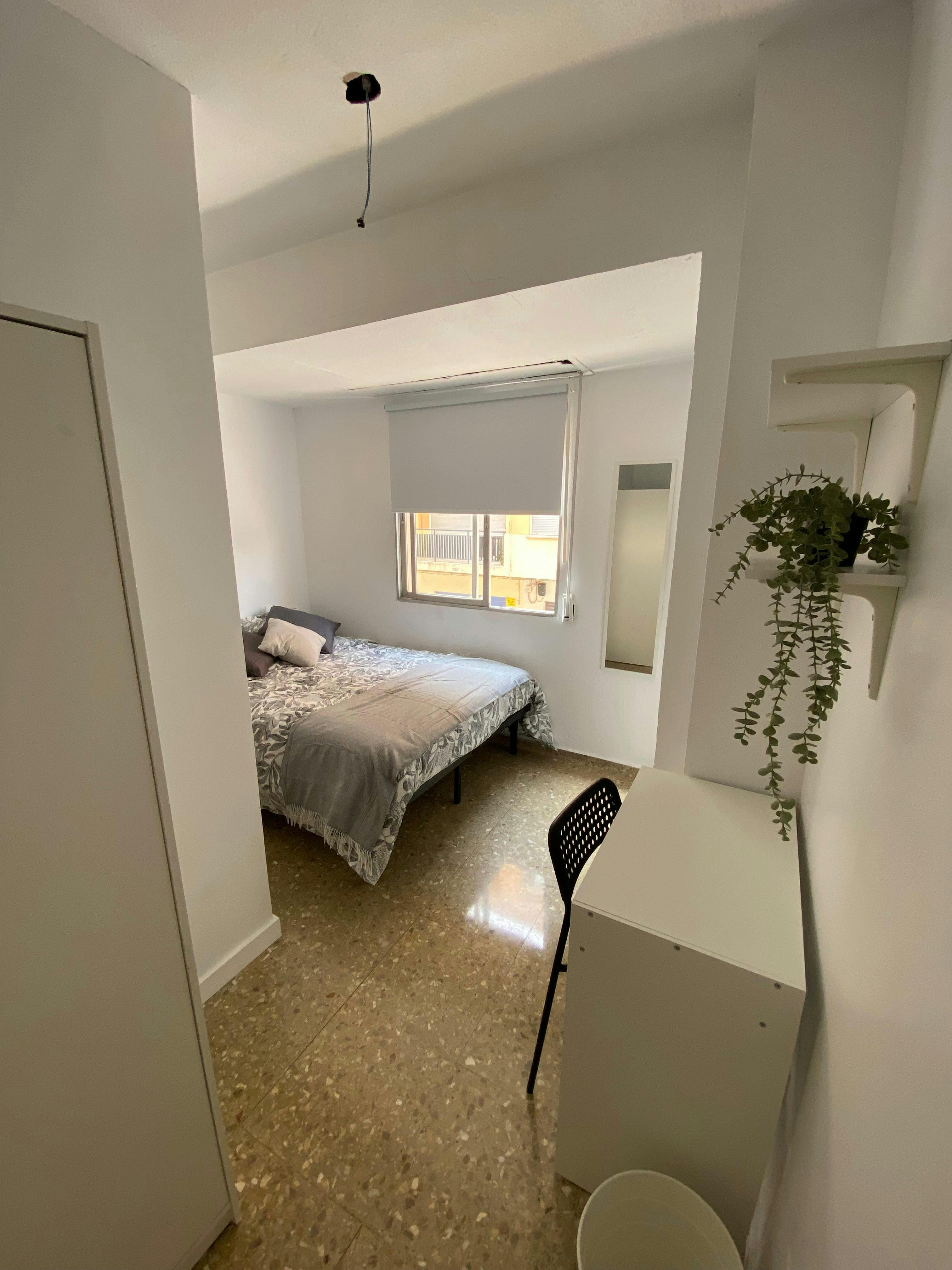 Carrer Joan Lluis Vives, Manises preview