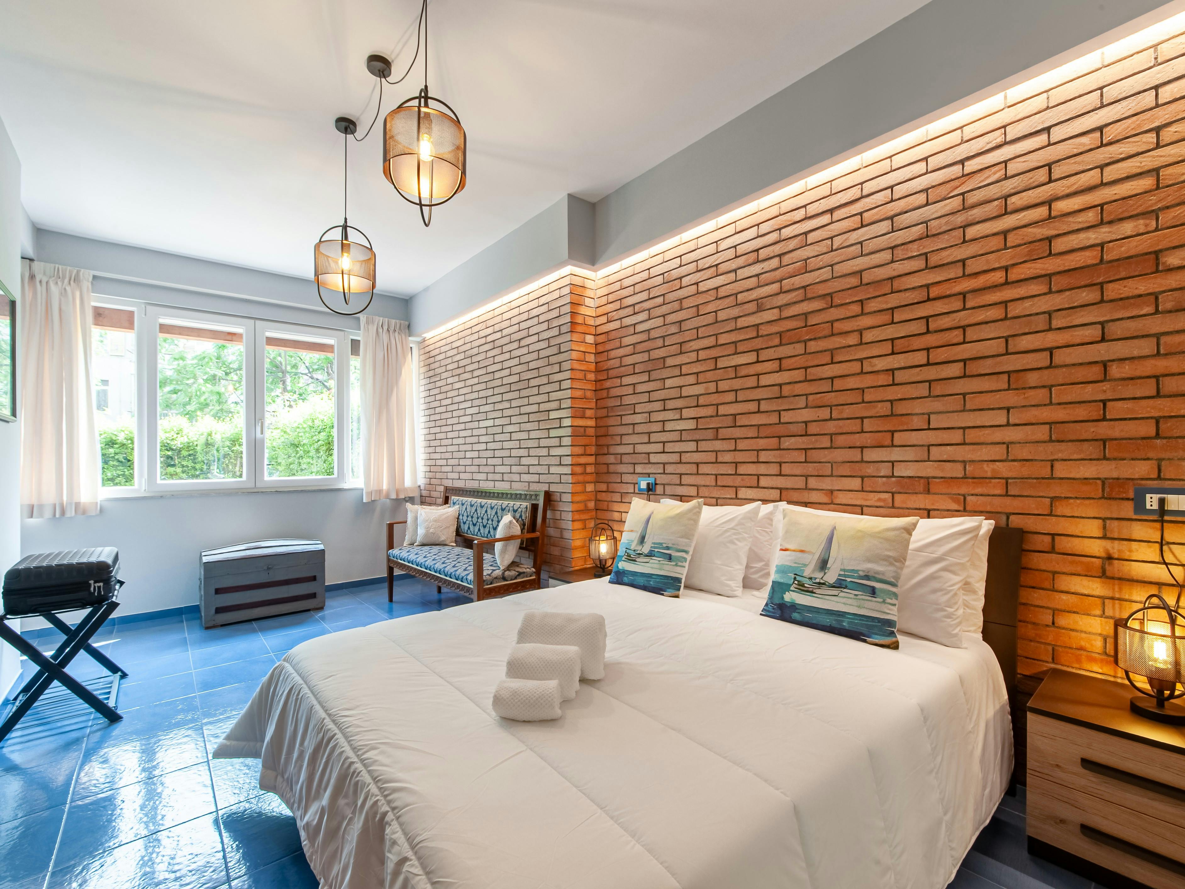 Mieszkanie do wynajęcia za 5462 € miesięcznie w mieście Salerno, Via Alda Borrelli